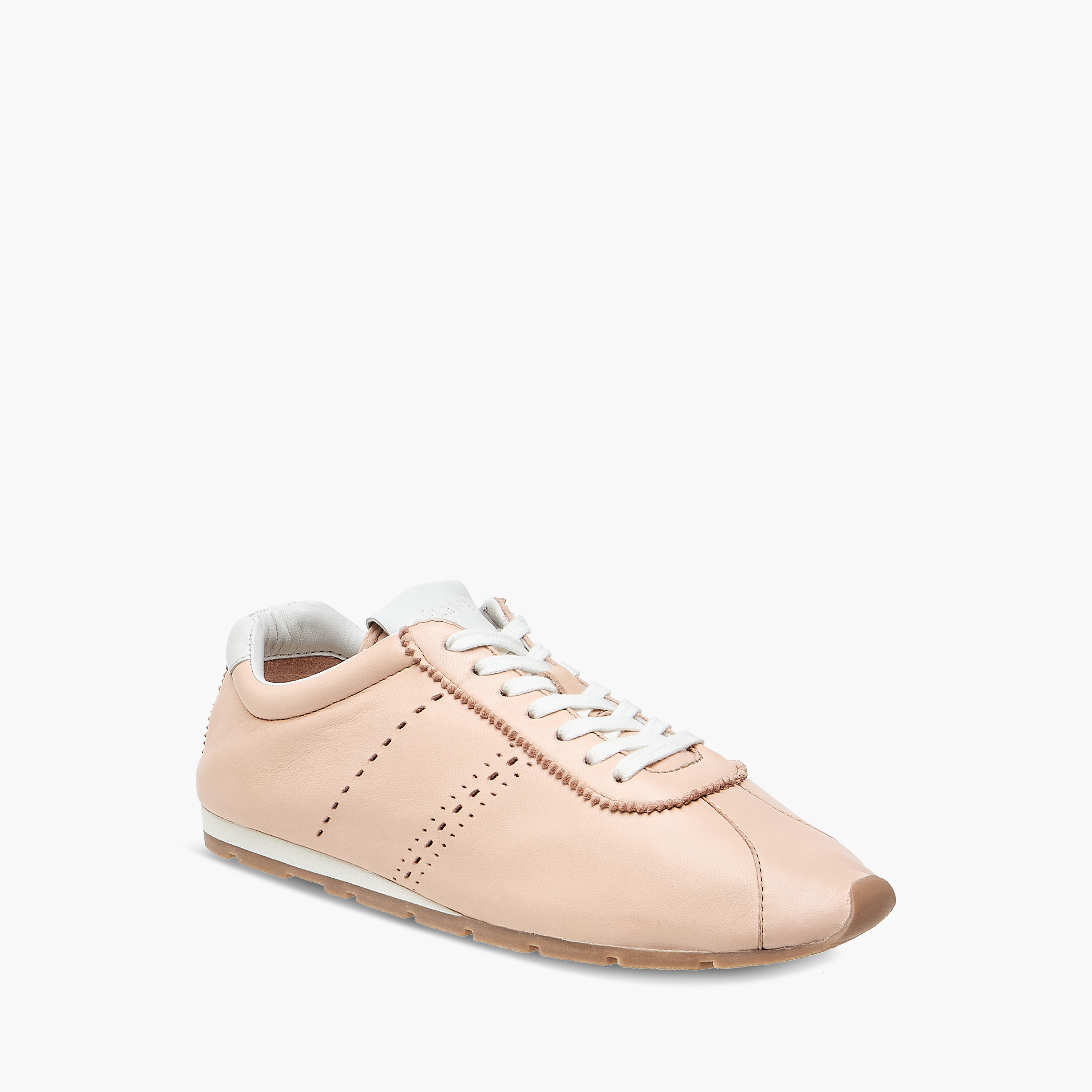 حذاء سنيكرز جلد بطول الكاحل ورباط إغلاق للنساء من سيليست-women-shoes-sneakers-image-2