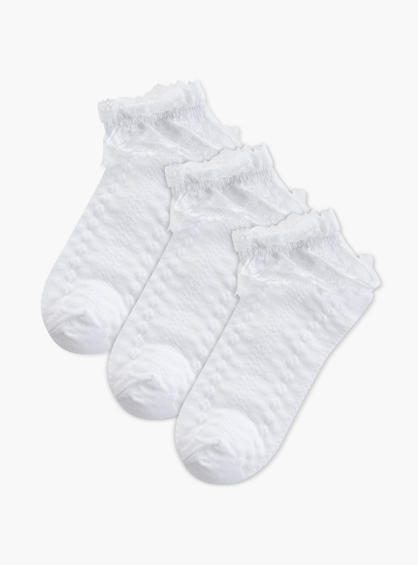 جوارب بتفاصيل دانتيل من جونيورز - طقم من ثلاثة أزواج.-girls-accessories-socks-image-1