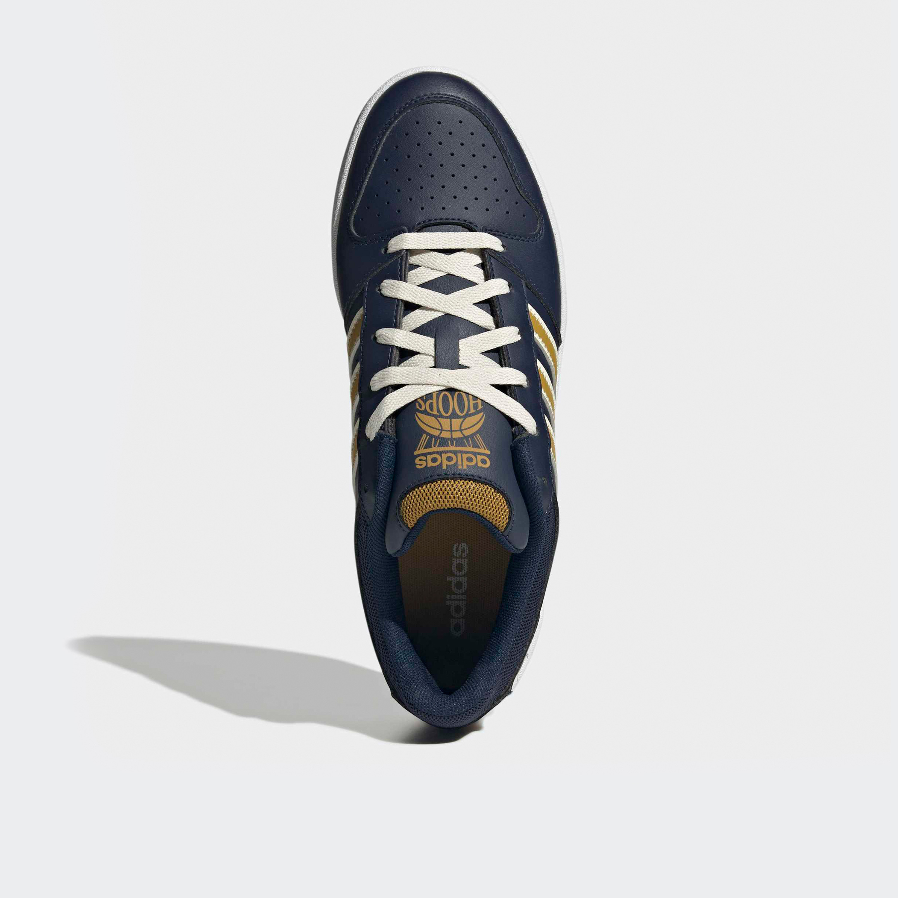 حذاء سنيكرز طول الكاحل برباط هوبز كلاسيك للرجال من أديداس-men-shoes-sneakers-image-3