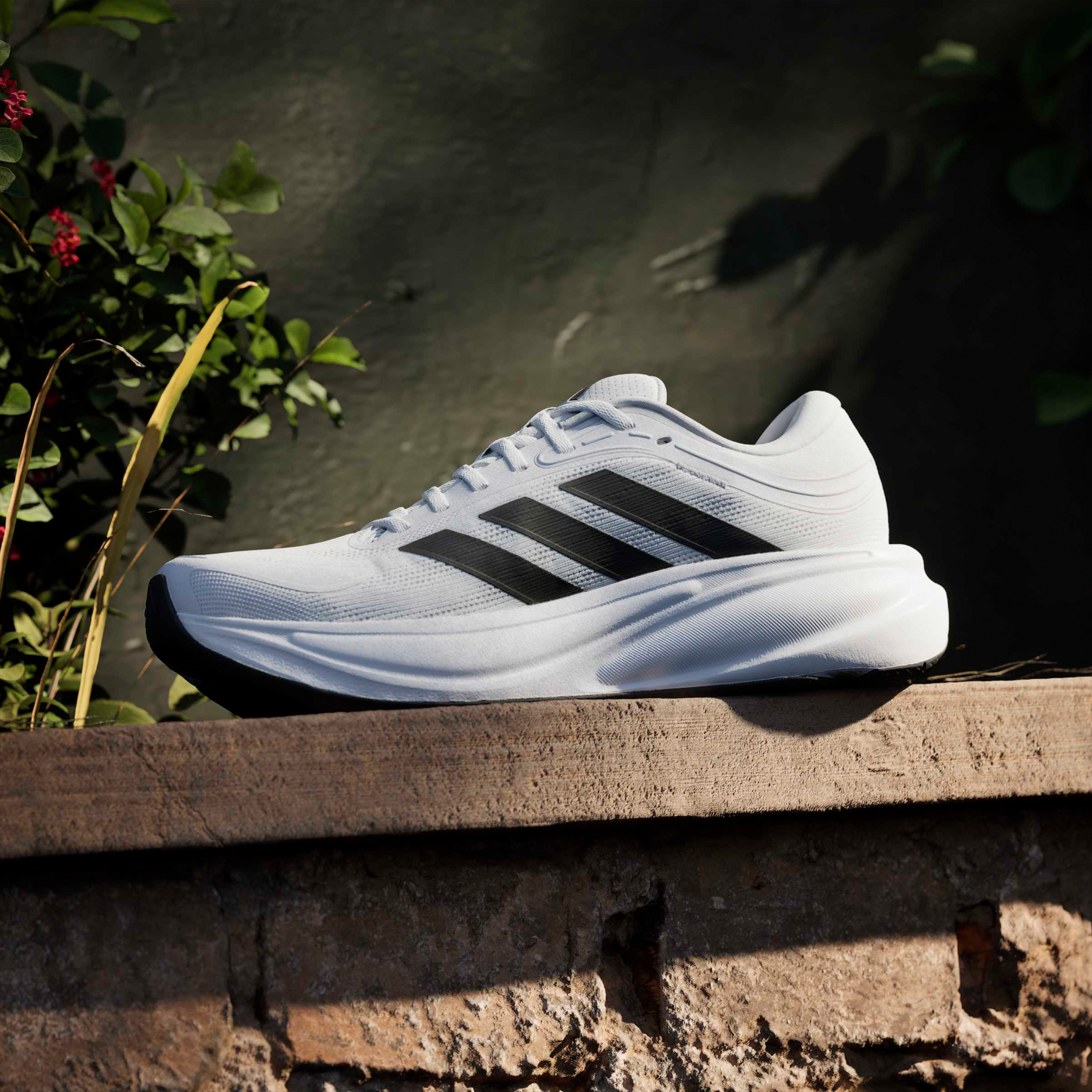 حذاء جري للرجال ريسبونز 2 برباط إغلاق من أديداس-sports-men-shoes-image-10