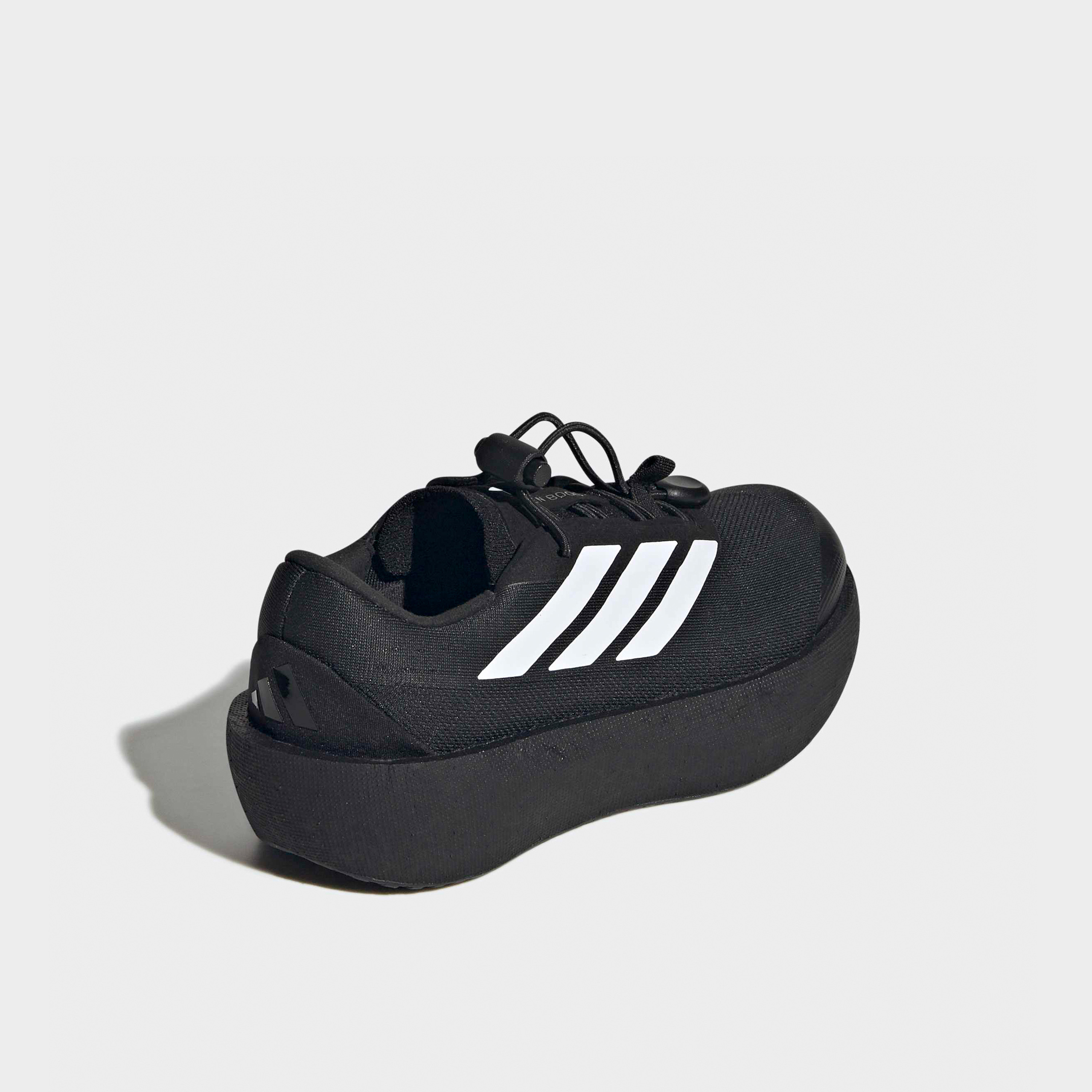 حذاء رياضي للأطفال بحبسة كورد لوك من أديداس - زين بوست-sports-boys-shoes-image-7
