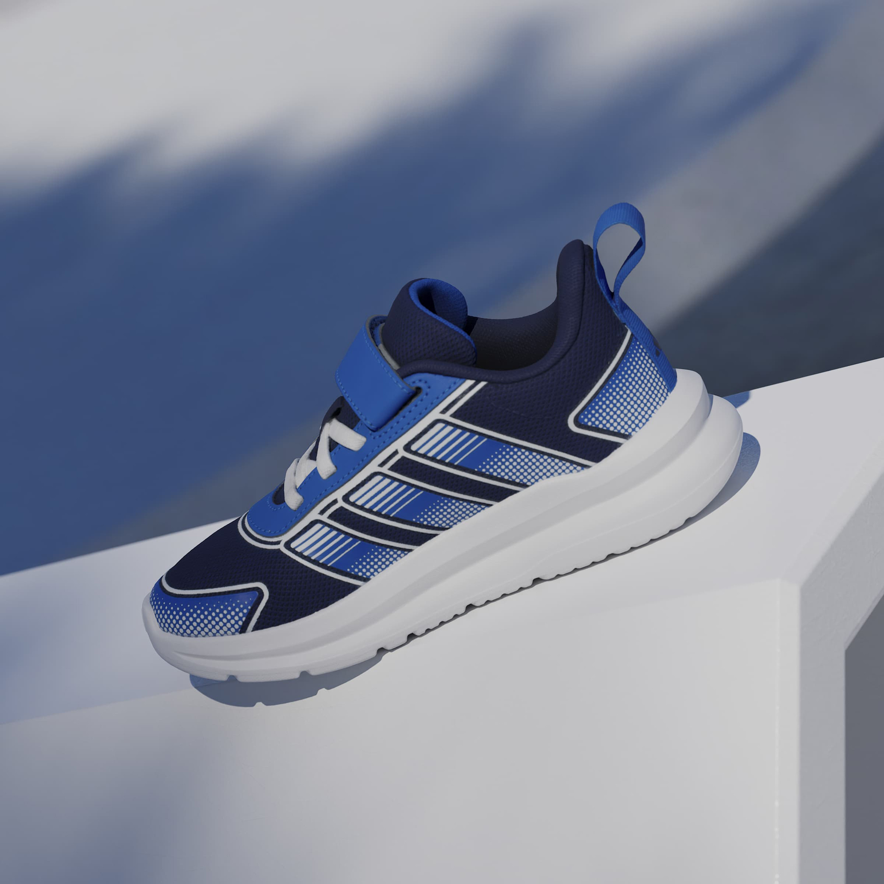 حذاء سنيكرز للكاحل تينساور ران 4.0 إي إل بشريط إغلاق لاصق للأولاد من أديداس-sports-boys-shoes-image-9