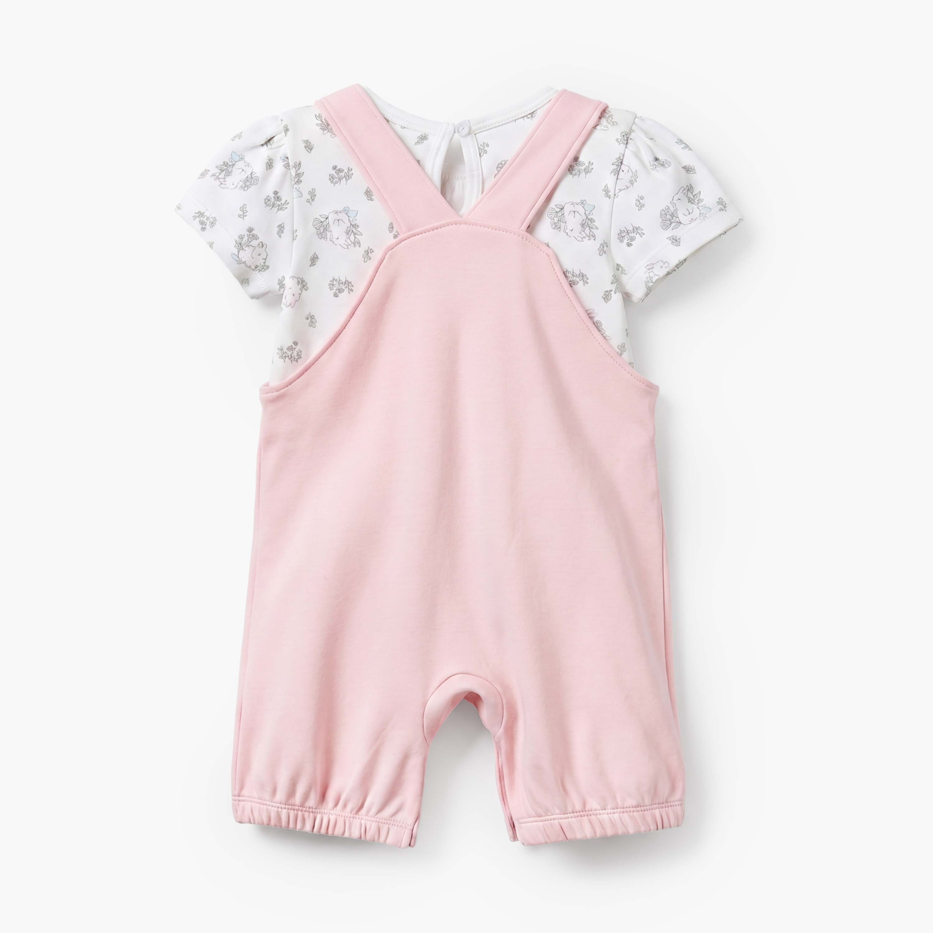طقم دنغري بطبعات أرنب وبلوزة بياقة مستديرة وأكمام قصيرة من جونيورز-baby-girls-clothing-setsandcoords-image-2