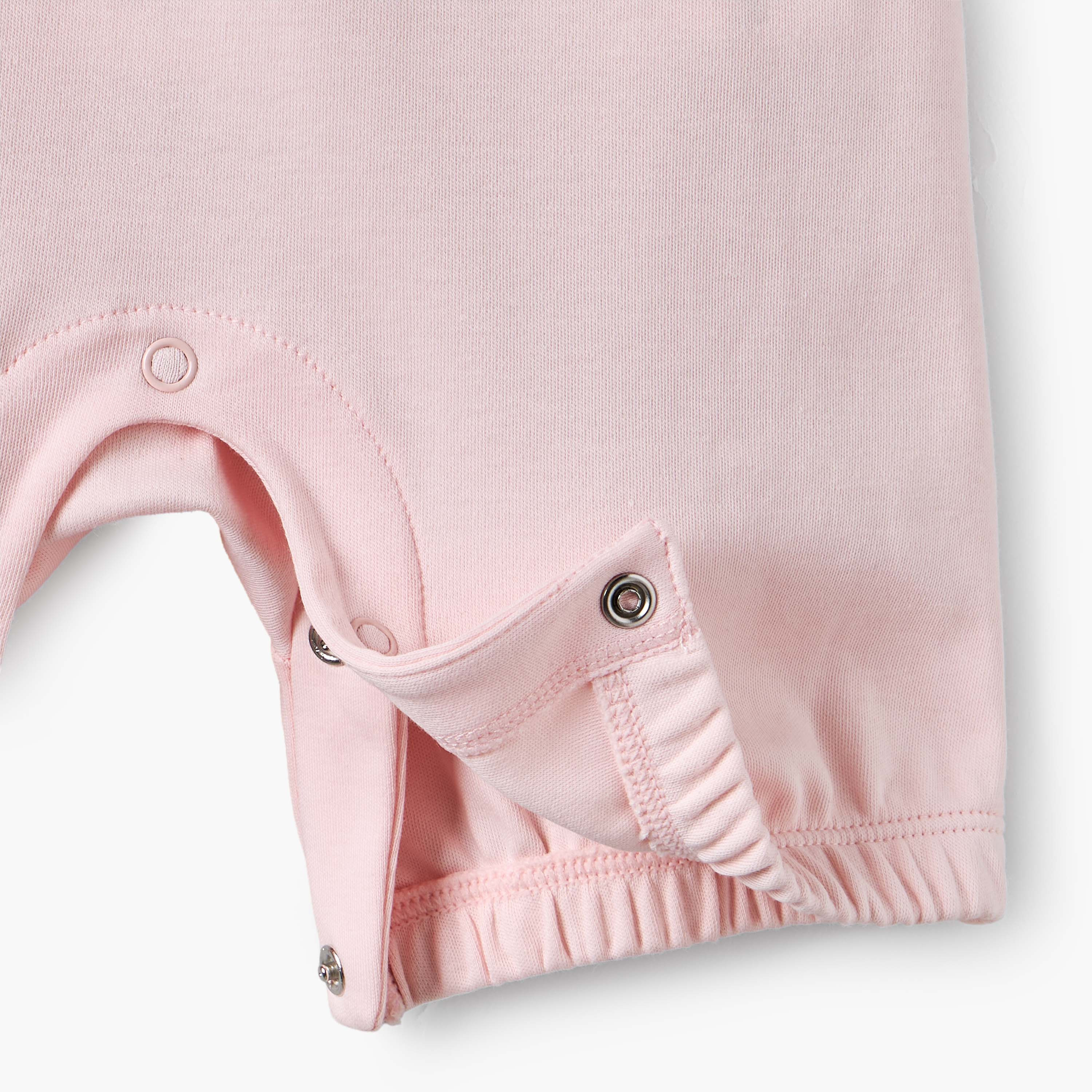 طقم دنغري بطبعات أرنب وبلوزة بياقة مستديرة وأكمام قصيرة من جونيورز-baby-girls-clothing-setsandcoords-image-7