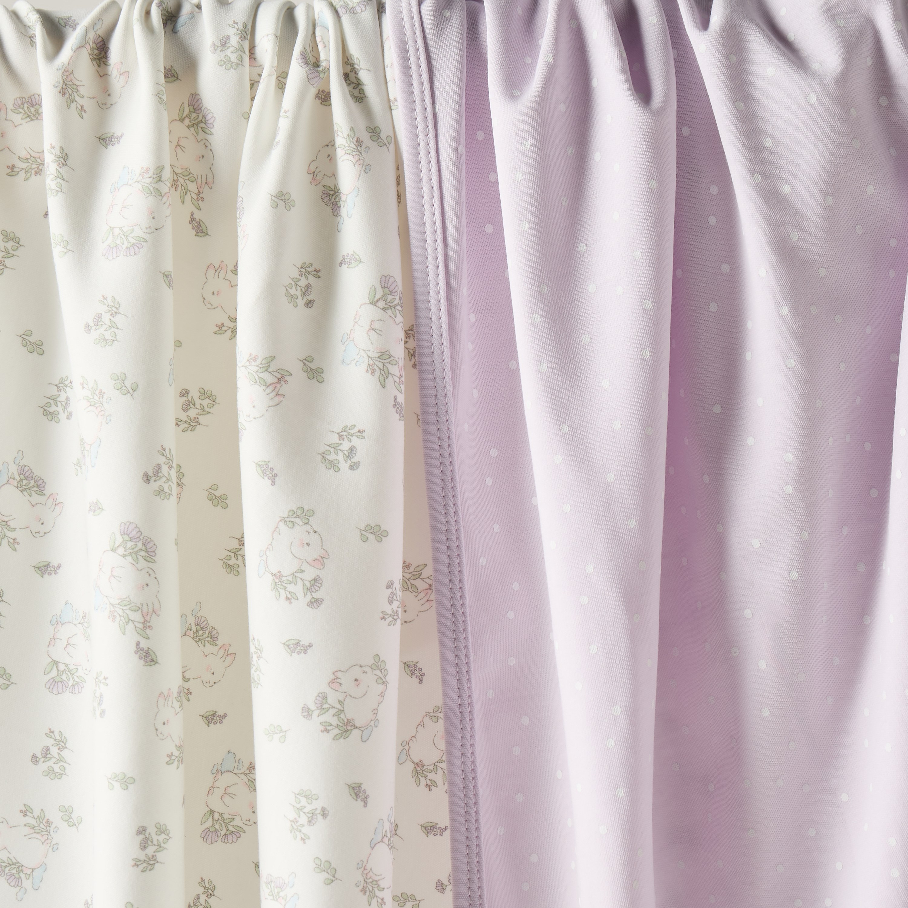 بطانية قطن لحديثي الولادة بطبعات من جونيورز - طقم من قطعتين-baby-nursery-blanketsandswaddles-receivingblankets-image-4