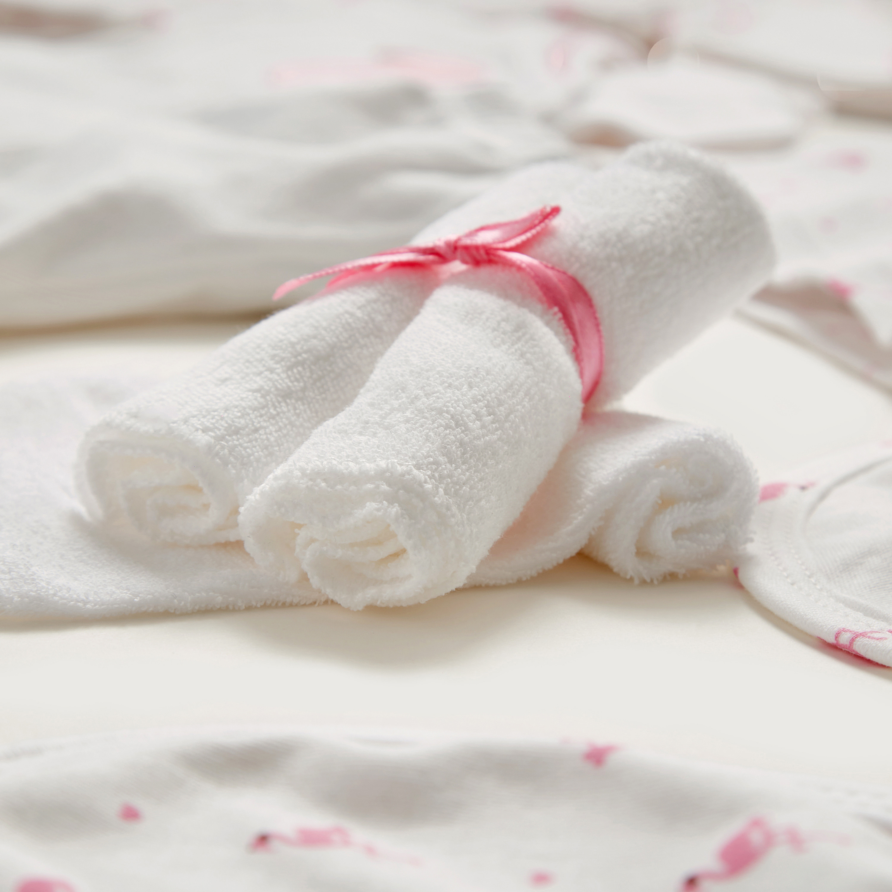 طقم هدايا ملابس أطفال 14 قطعة بطبعات من جونيورز-baby-boys-clothing-setsandcoords-image-8