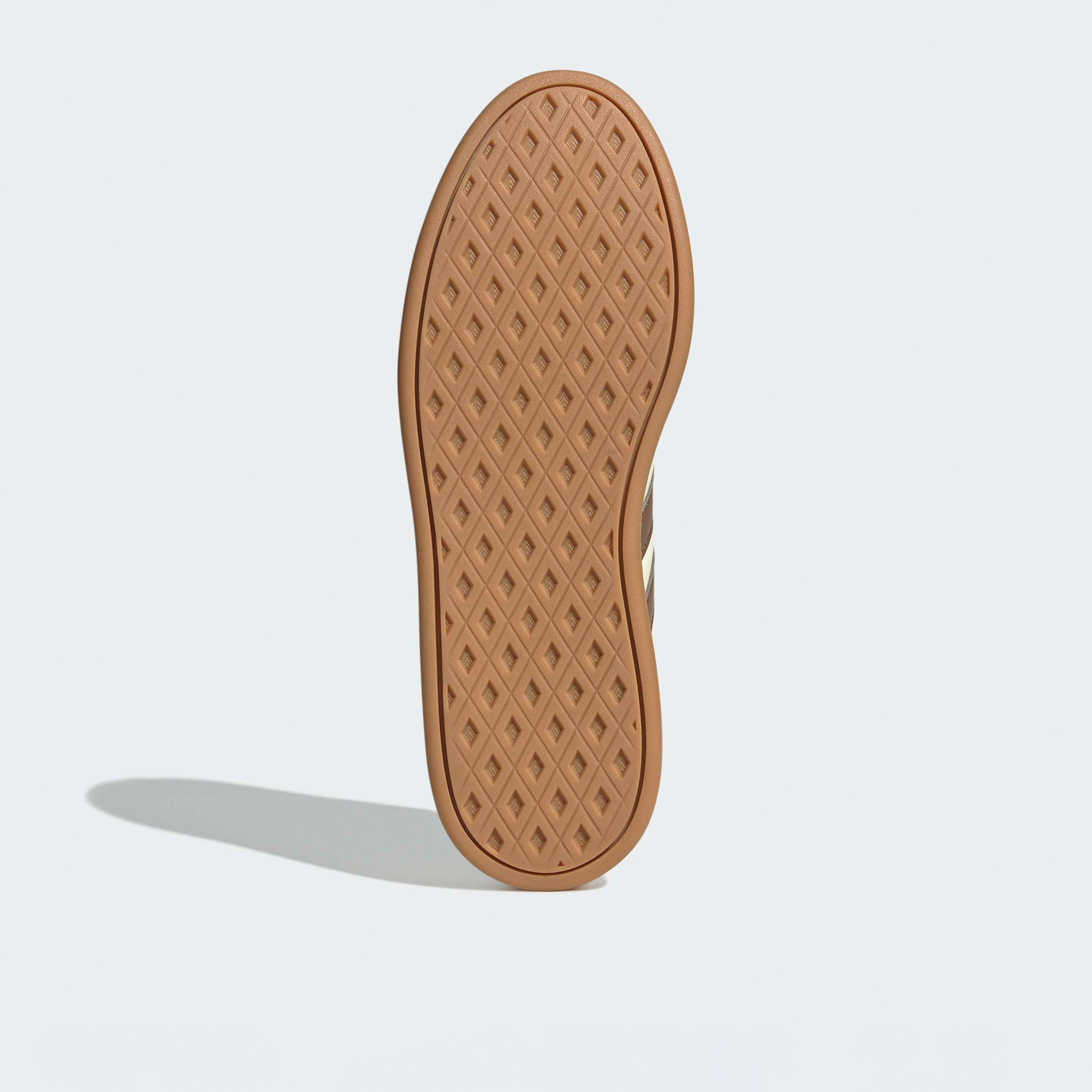 حذاء سنيكرز جلد بطول الكاحل بريكنت سليك للنساء من أديداس-women-shoes-sneakers-image-4