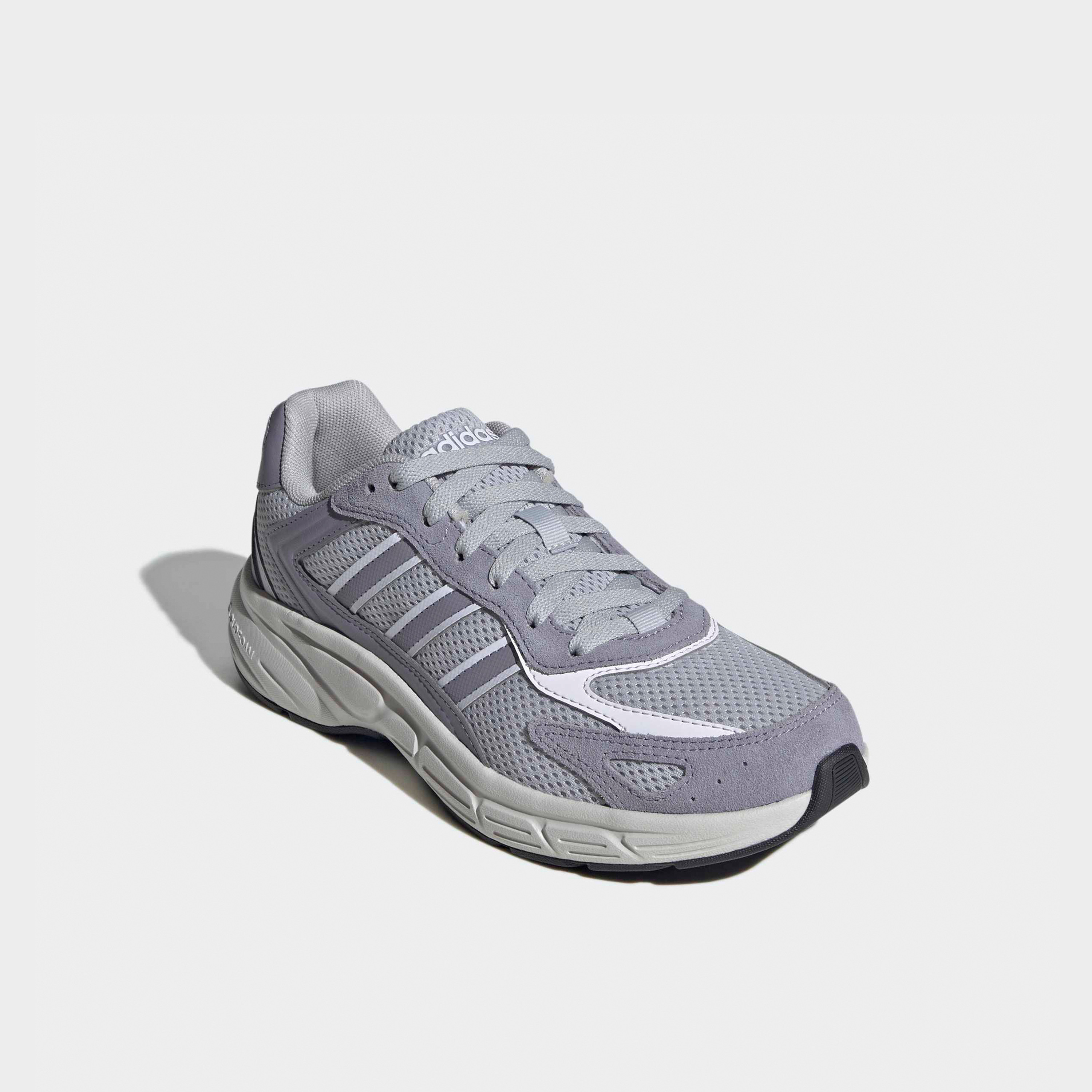 حذاء رياضي بأربطة للنساء من أديداس إكليبتيكس 2000-sports-women-shoes-image-1