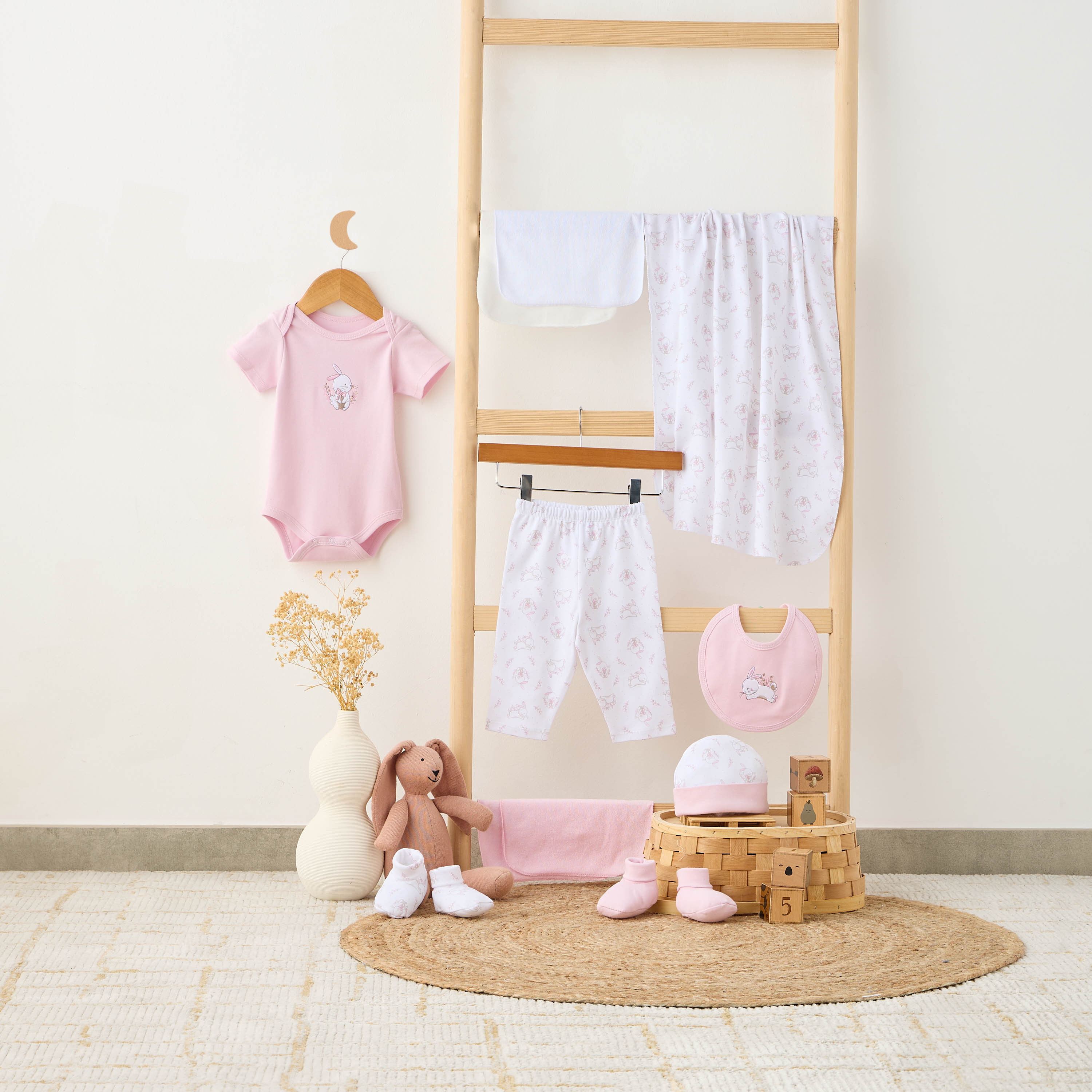 طقم هدايا ملابس 12 قطعة متنوعة من جيجلز-baby-girls-clothing-setsandcoords-image-17