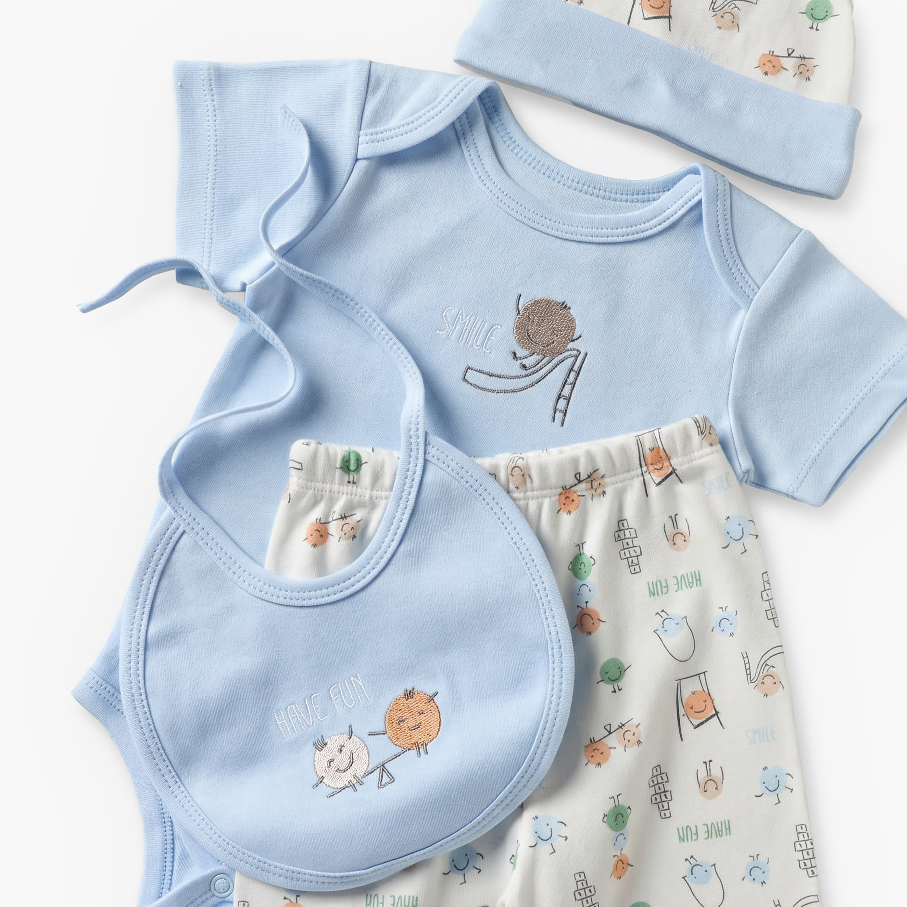Set of 11 Juniors Clothing Gift Set with Print-baby-boys-clothing-setsandcoords-image-12