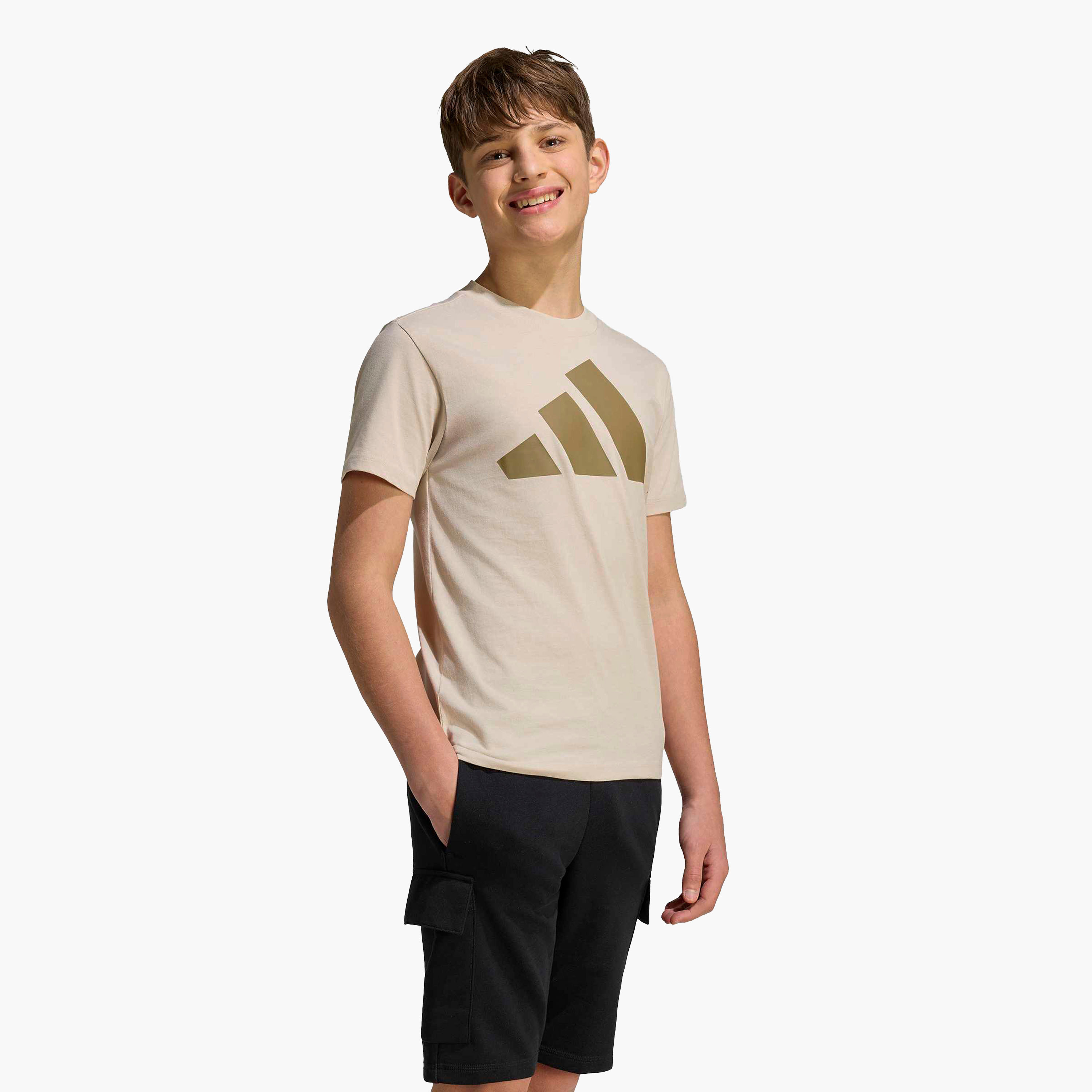 تيشيرت بياقة مستديرة وأكمام قصيرة وطبعات شعار من أديداس-sports-boys-clothing-tops-image-3