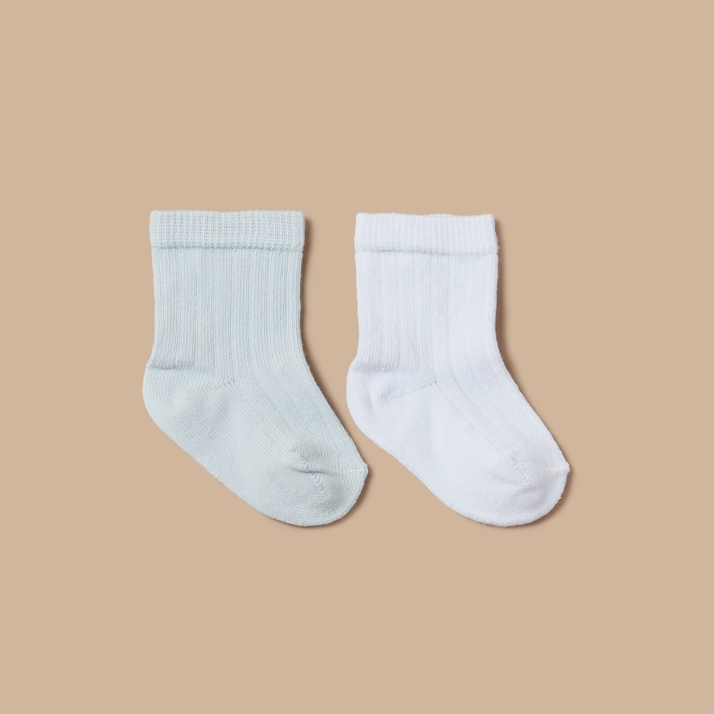طقم جوارب بارزة الملمس من جونيورز - طقم من قطعتين.-baby-boys-clothing-multipacks-image-1