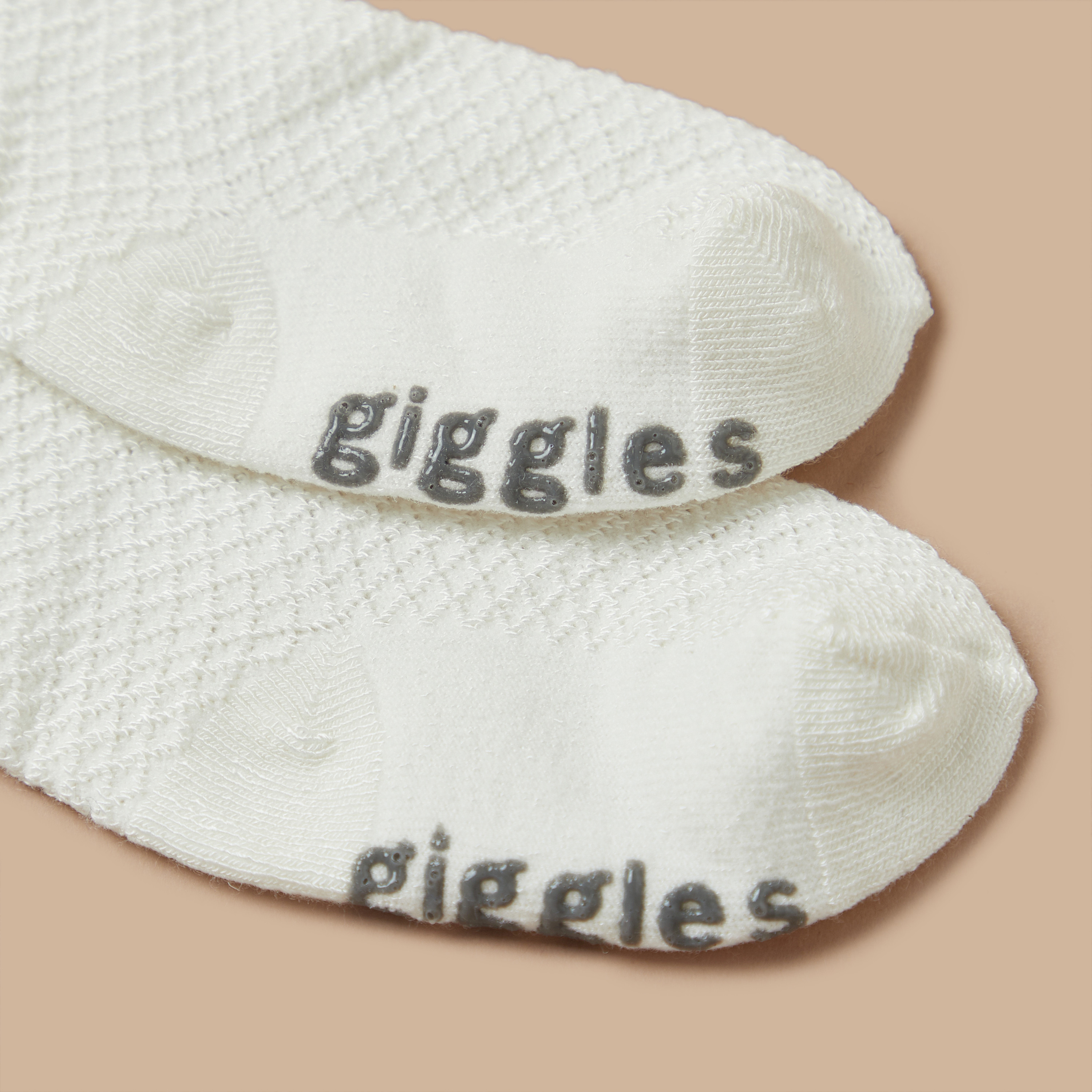 جوارب مطرزة من جيجلز-promo_babyshop_Buy3for1_OMN230426-image-4