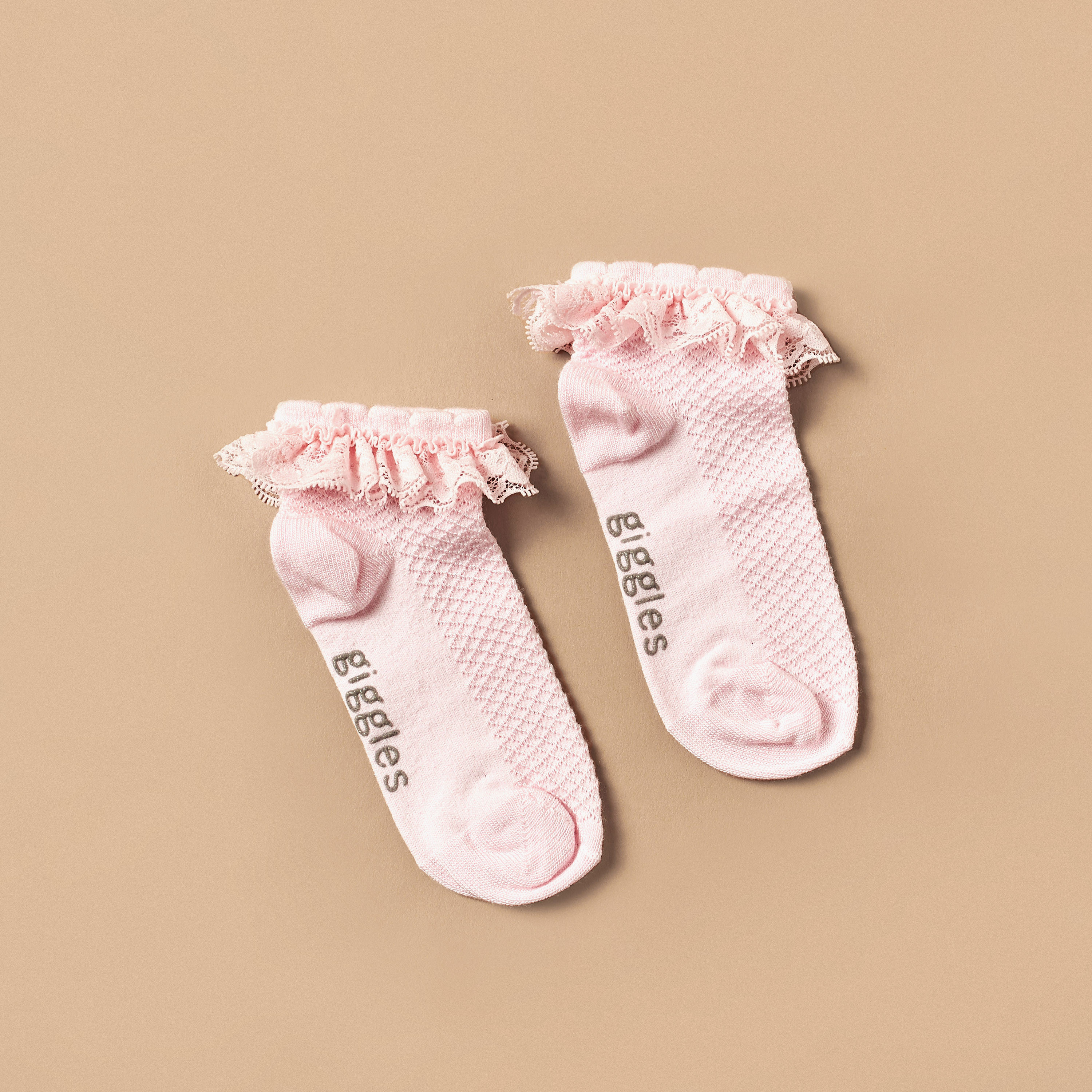 جوارب مطرزة بتفاصيل كشكش من جيجلز-promo_babyshop_Buy3for1_OMN230426-image-1