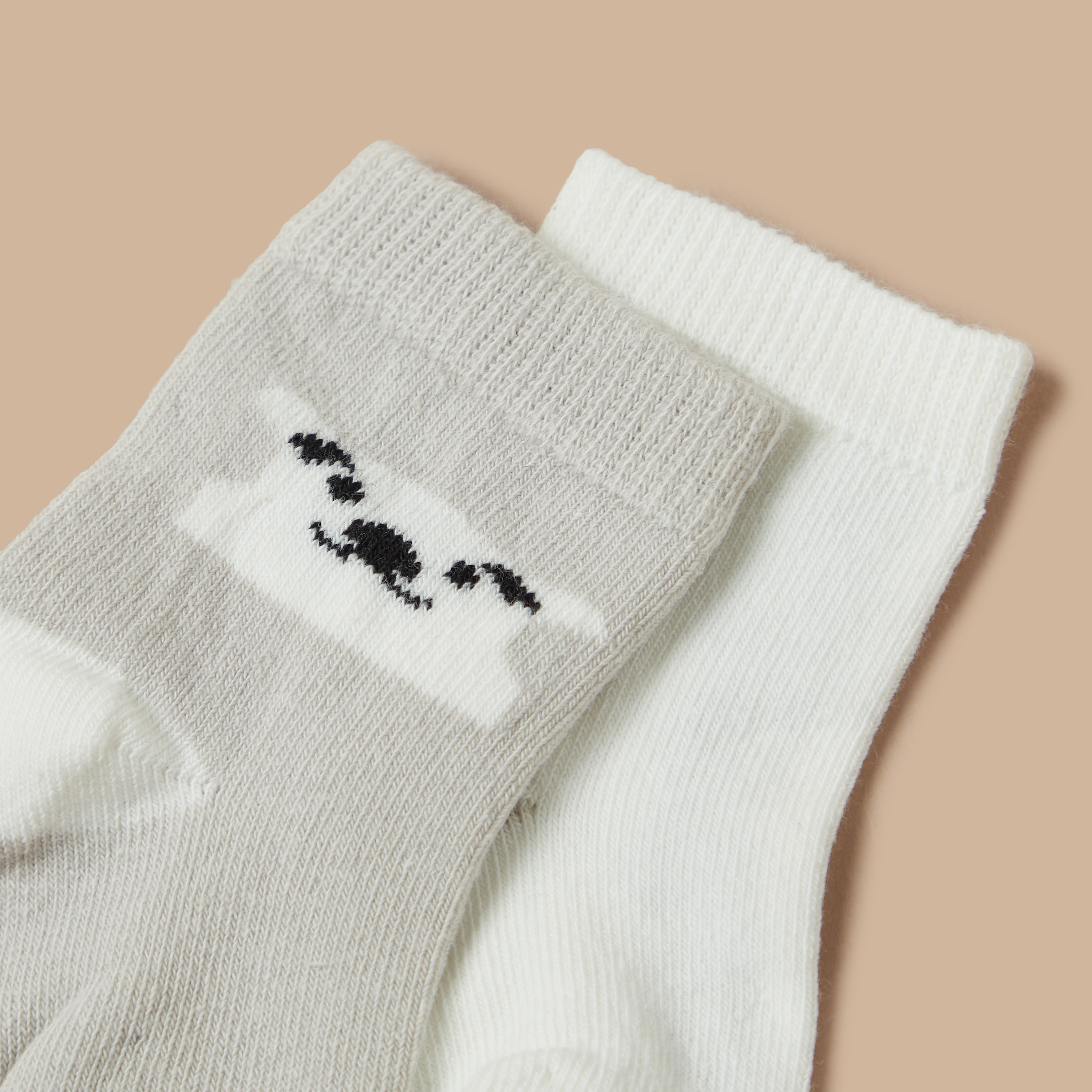 جورب بطبعات من جونيورز - طقم من 2-promo_babyshop_Buy3for1_OMN230426-image-3