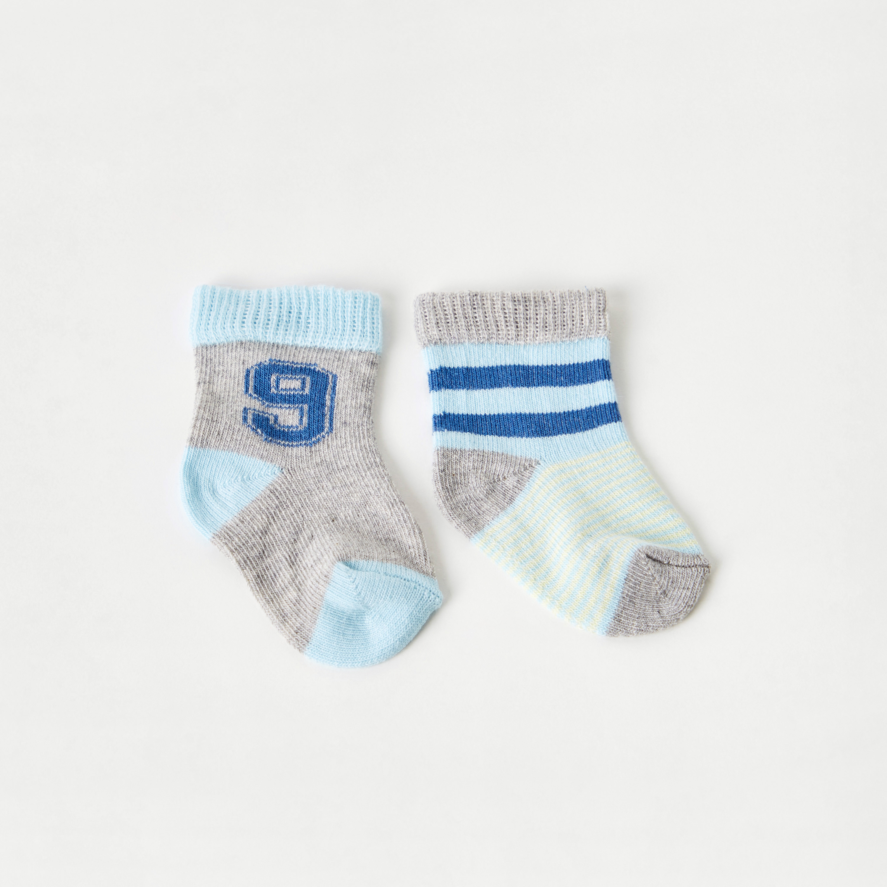 طقم جوارب بارزة الملمس من زوجين بطول الكاحل من جونيورز-promo_babyshop_Buy3for1_OMN230426-image-1