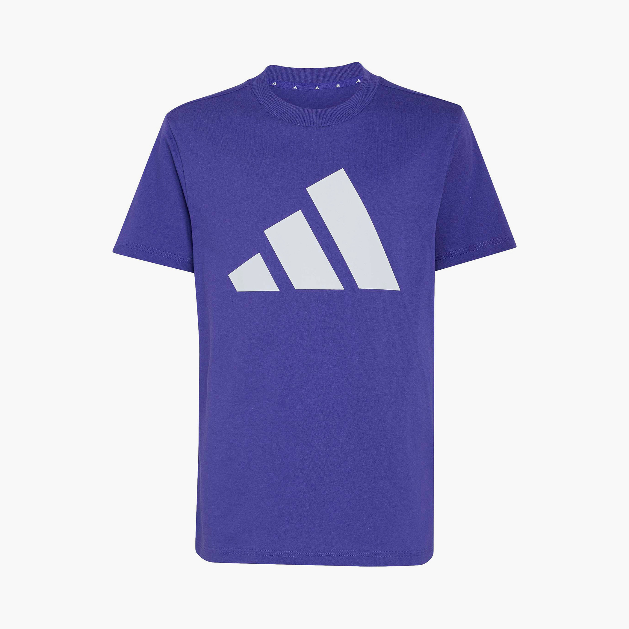 طقم شورت وتيشيرت بياقة ضيقة وأكمام قصيرة وطبعات شعار من أديداس-boys-clothing-sportswear-sets-image-2