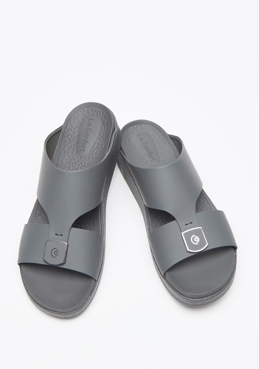 Le Confort Solid Slip-On Arabic Sandals-Men%27s Sandals-image-2