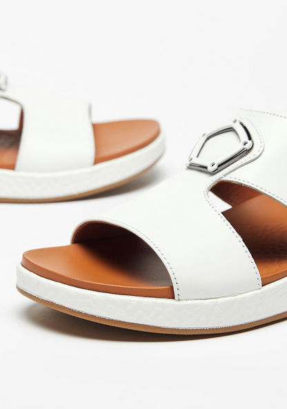 Le Confort Solid Slip-On Arabic Sandals-Men%27s Sandals-image-2