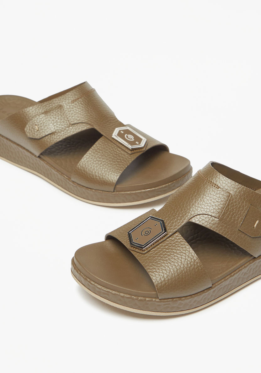 Le Confort Textured Slip-On Arabic Sandals-Men%27s Sandals-image-4