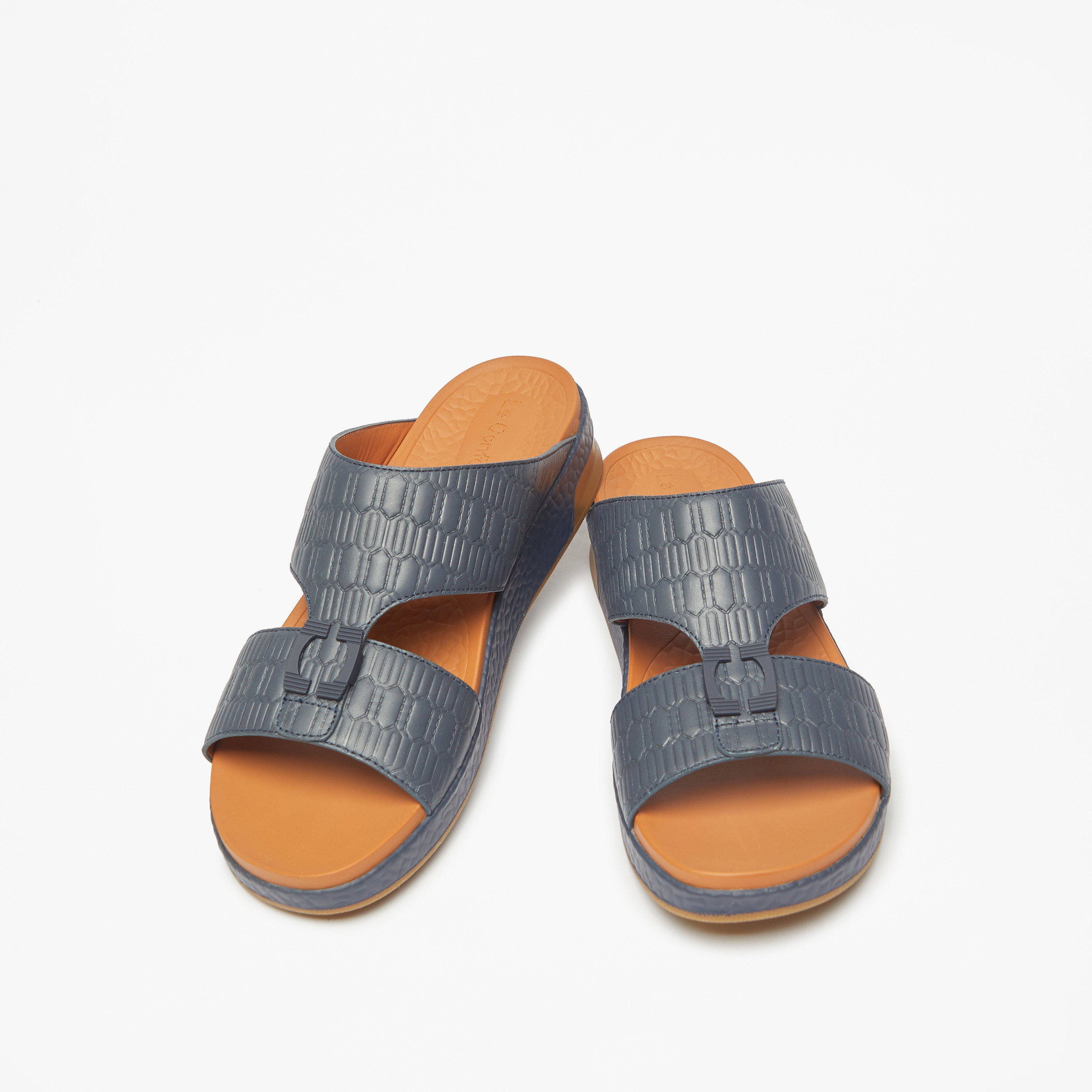 Shop Le Confort Textured Slip-On Arabic Sandals Online | Splash UAE