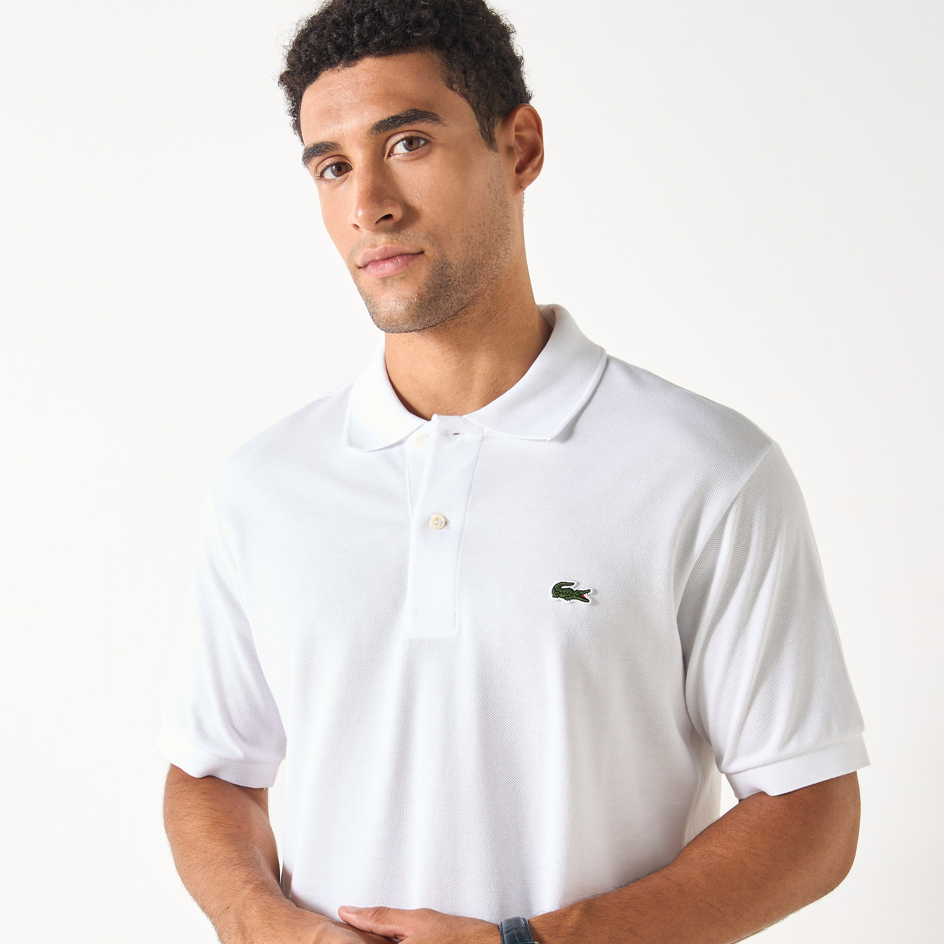 تيشيرت بولو سادة بأكمام قصيرة من لاكوست-men-clothing-tshirtsandpolos-polos-image-4