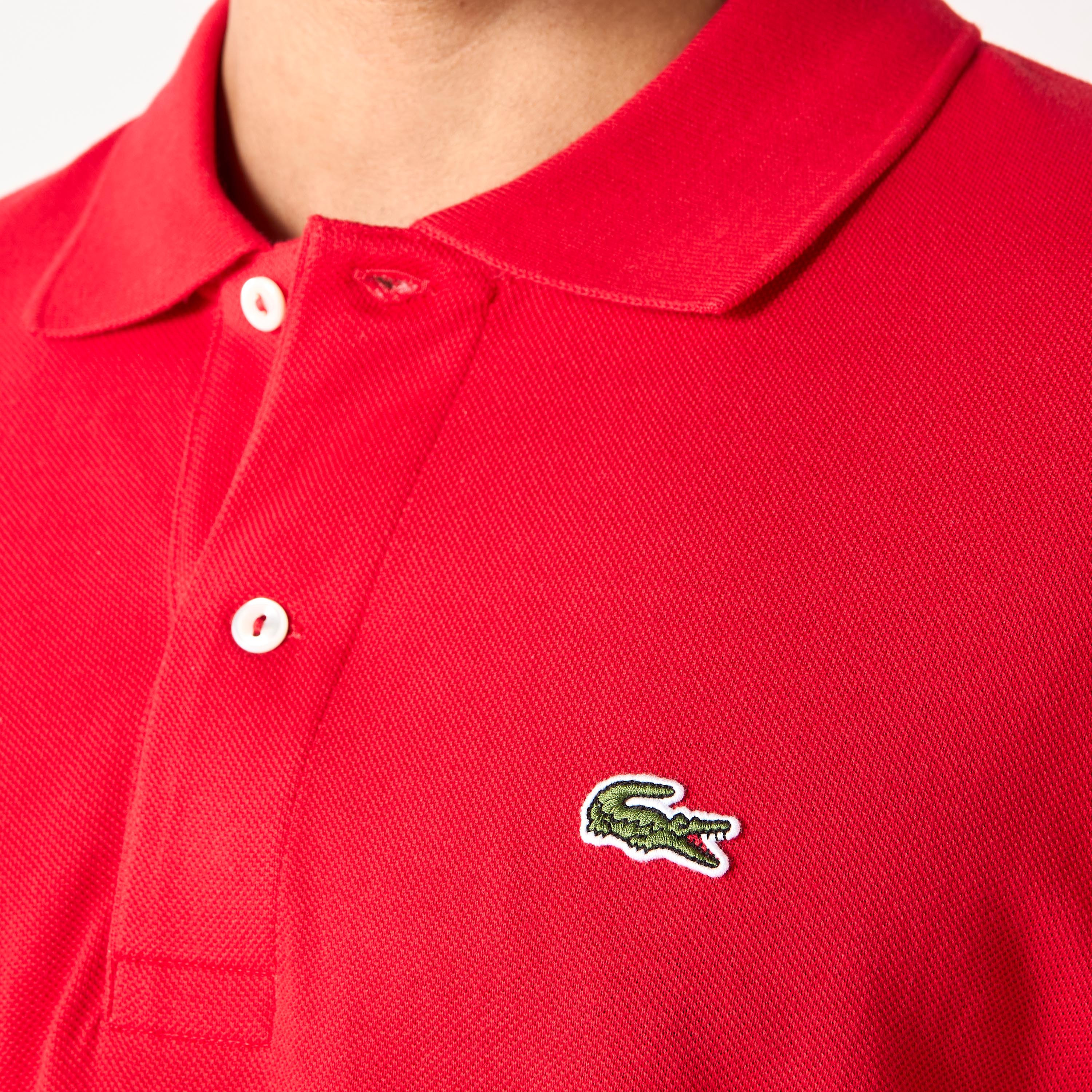 تيشيرت بولو سادة بأكمام قصيرة من لاكوست-men-clothing-tshirtsandpolos-polos-image-3