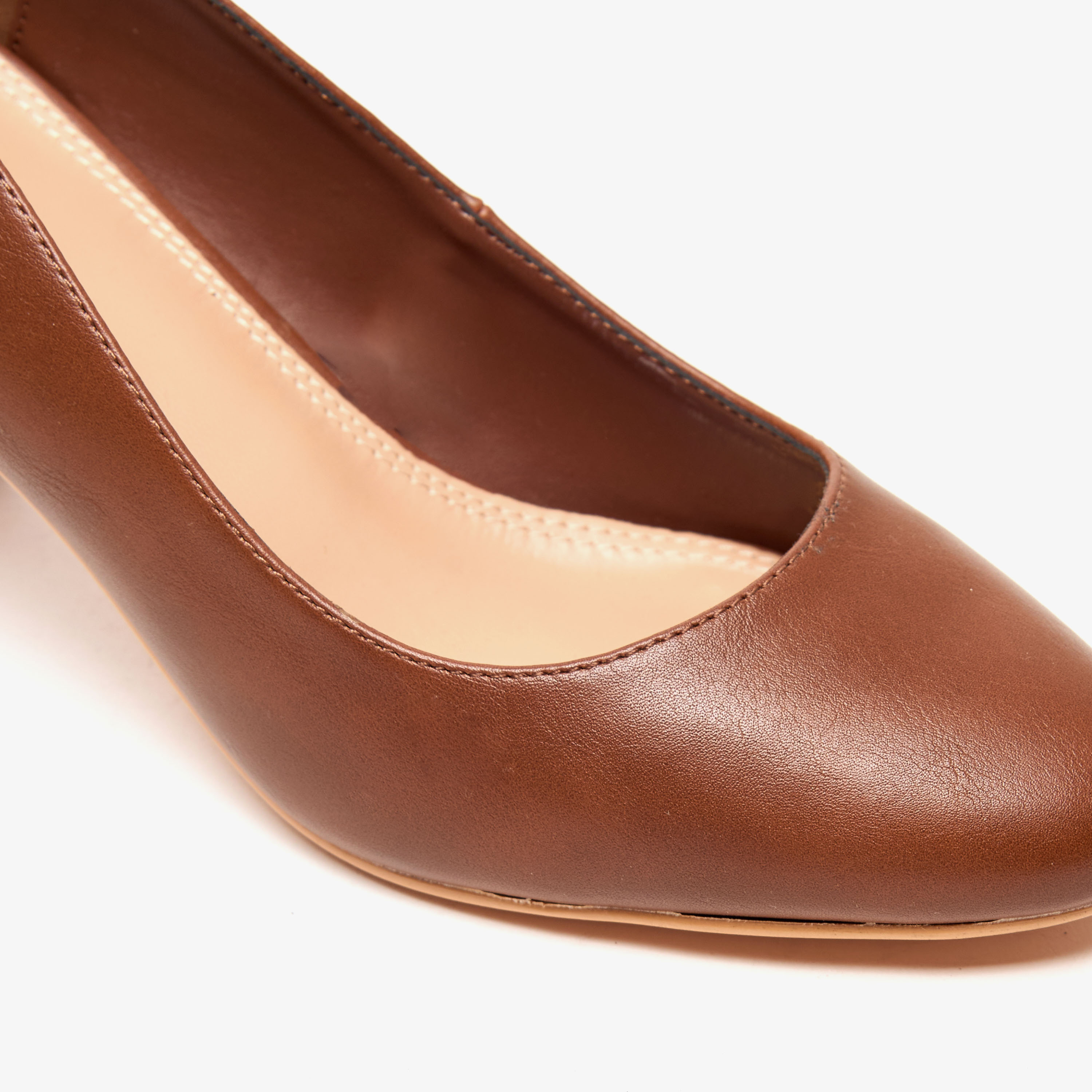 حذاء سهل الارتداء بكعب سميك للنساء من سيليست-women-shoes-heels-image-10