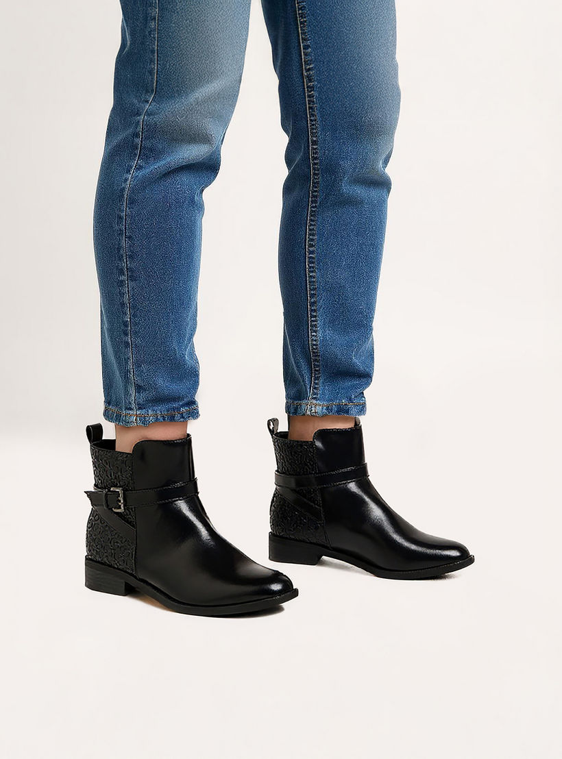بوت بطول الكاحل وكعب سميك وسحاب إغلاق للنساء من سيليست-women-shoes-boots-image-2