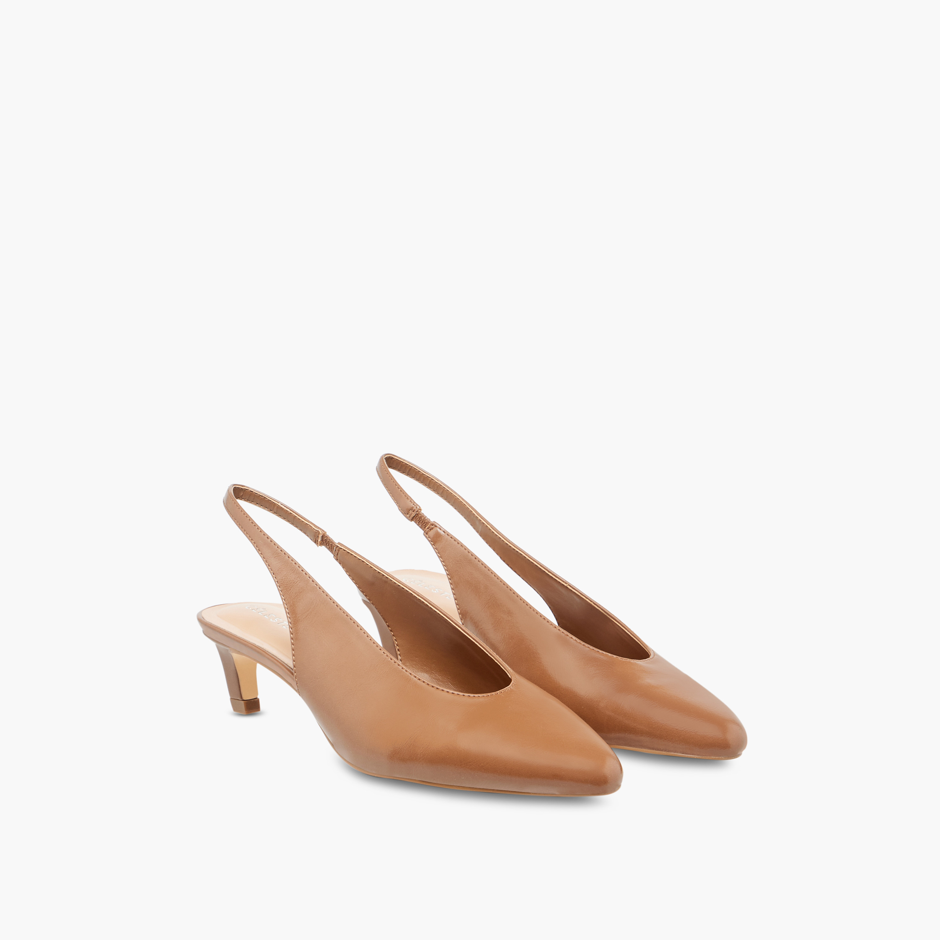حذاء نسائي سادة بمقدمة مدببة وحزام خلفي بكعب صغير من سيليست-women-shoes-heels-image-1