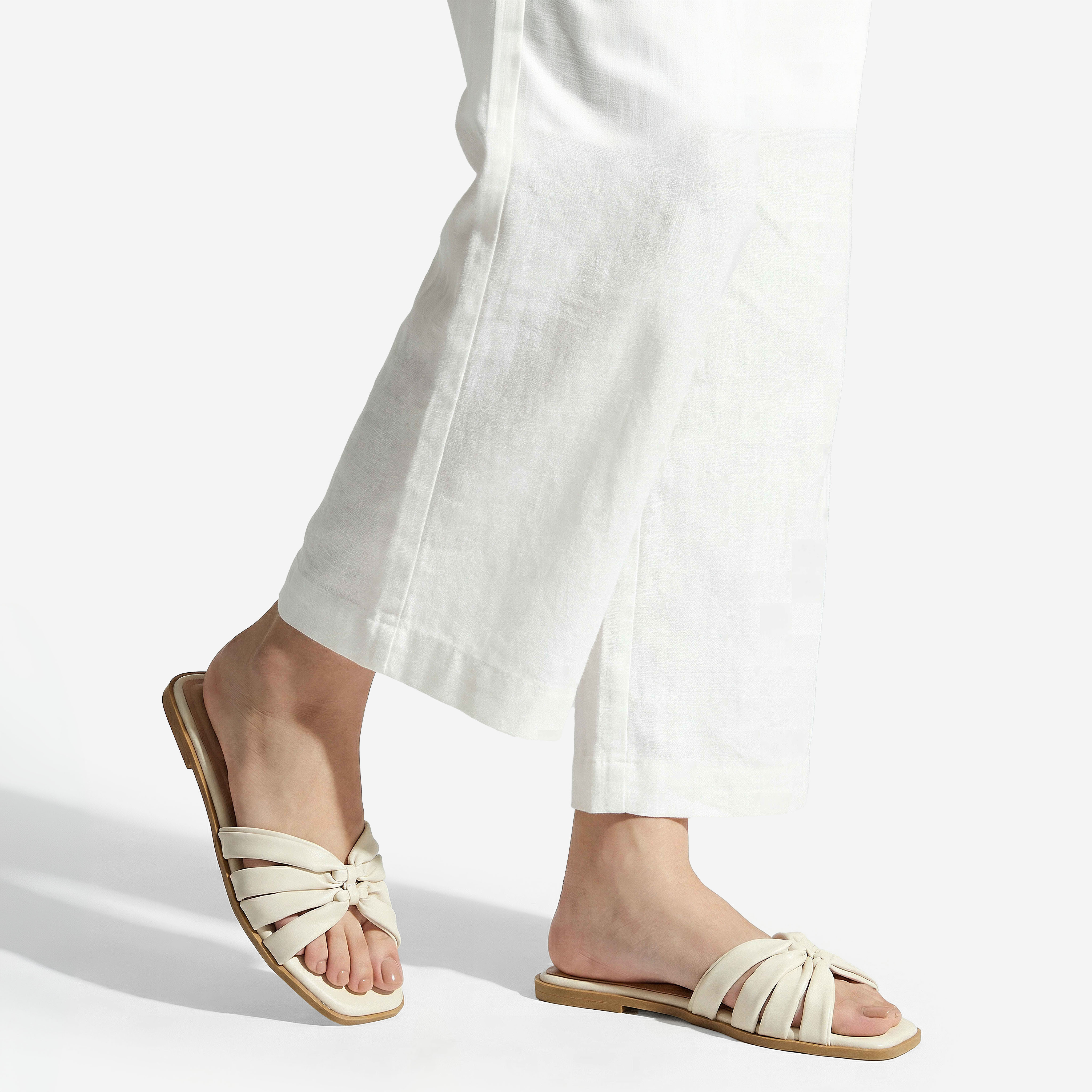 صندل مسطح بارز الملمس للنساء من سيليست-women-shoes-flats-sandals-image-6