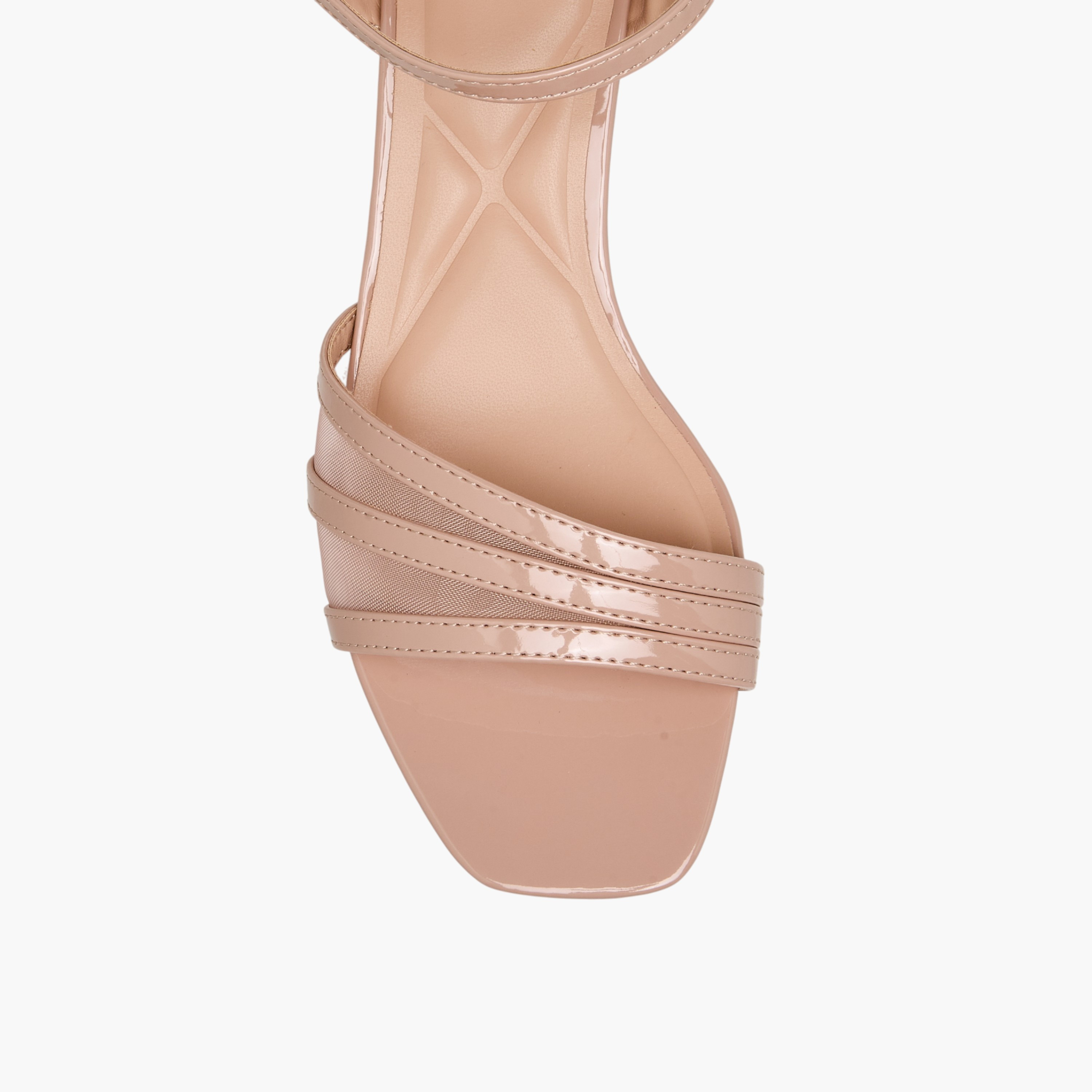 صندل بحزام كاحل وكعب سميك للنساء من سيلست-women-shoes-sandals-heeled-image-4