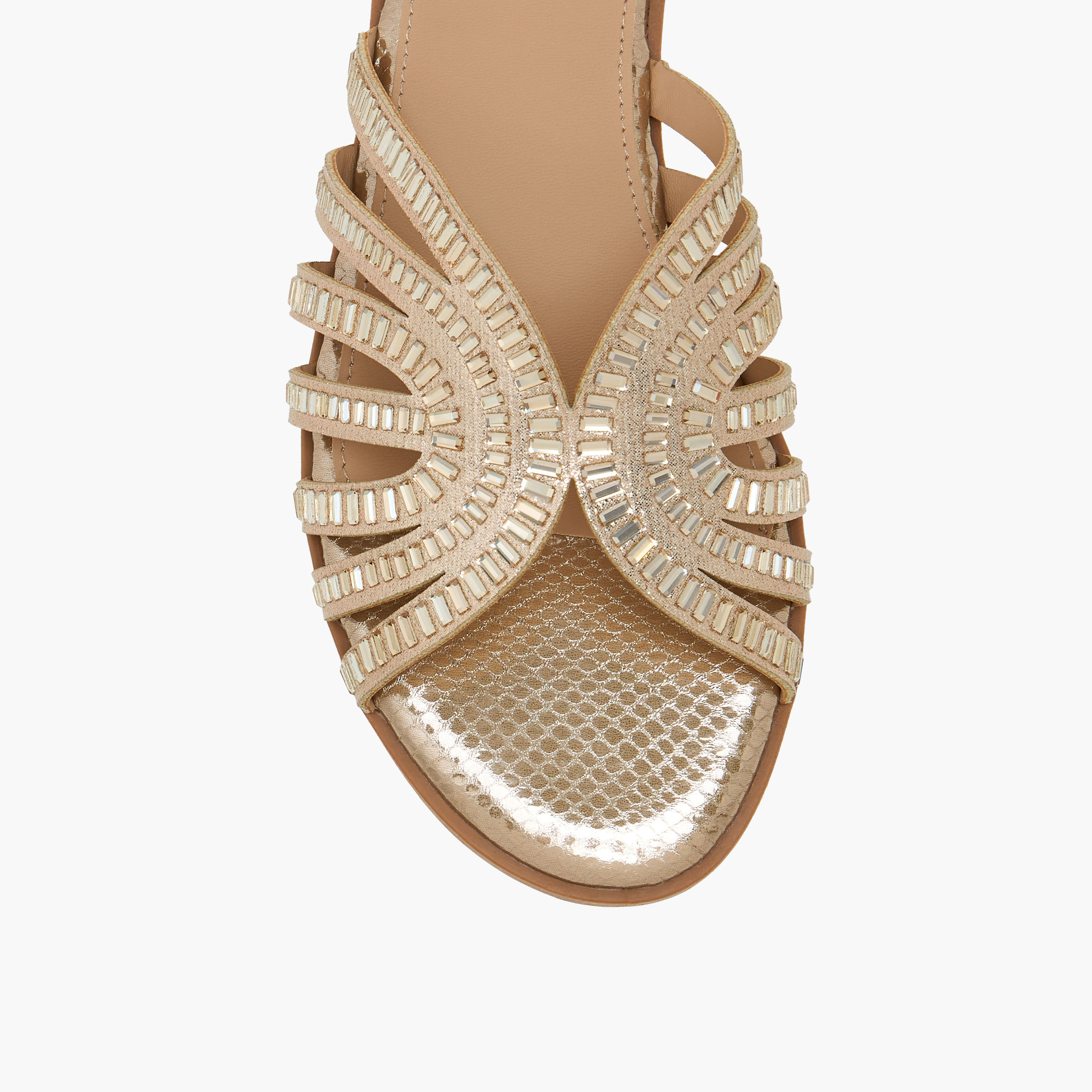 صندل سهل الارتداء بتزيينات للنساء من فلورا بيلا-women-shoes-flats-sandals-image-5