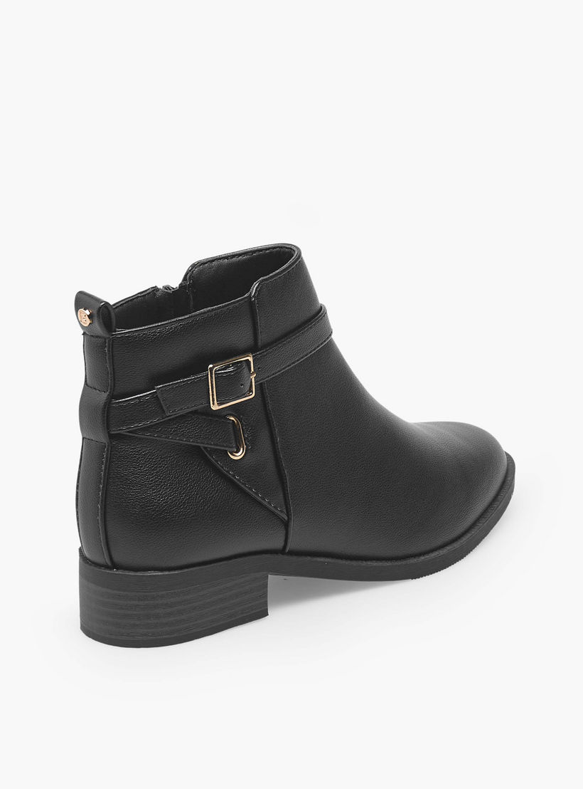 بوت بطول الكاحل بسحاب إغلاق للنساء من فلورا بيلا-women-shoes-boots-image-4