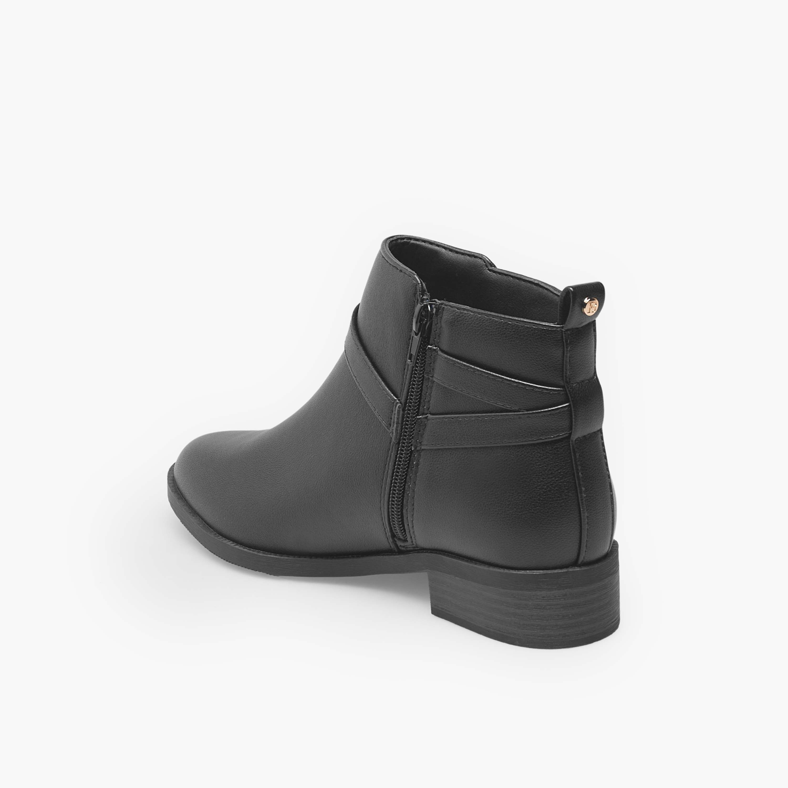 بوت بطول الكاحل بسحاب إغلاق للنساء من فلورا بيلا-women-shoes-boots-image-5