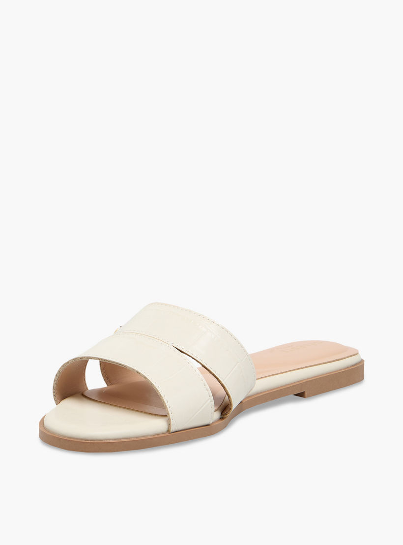 صندل سهل الارتداء بارز الملمس للنساء من سيليست-women-shoes-flats-sandals-image-4