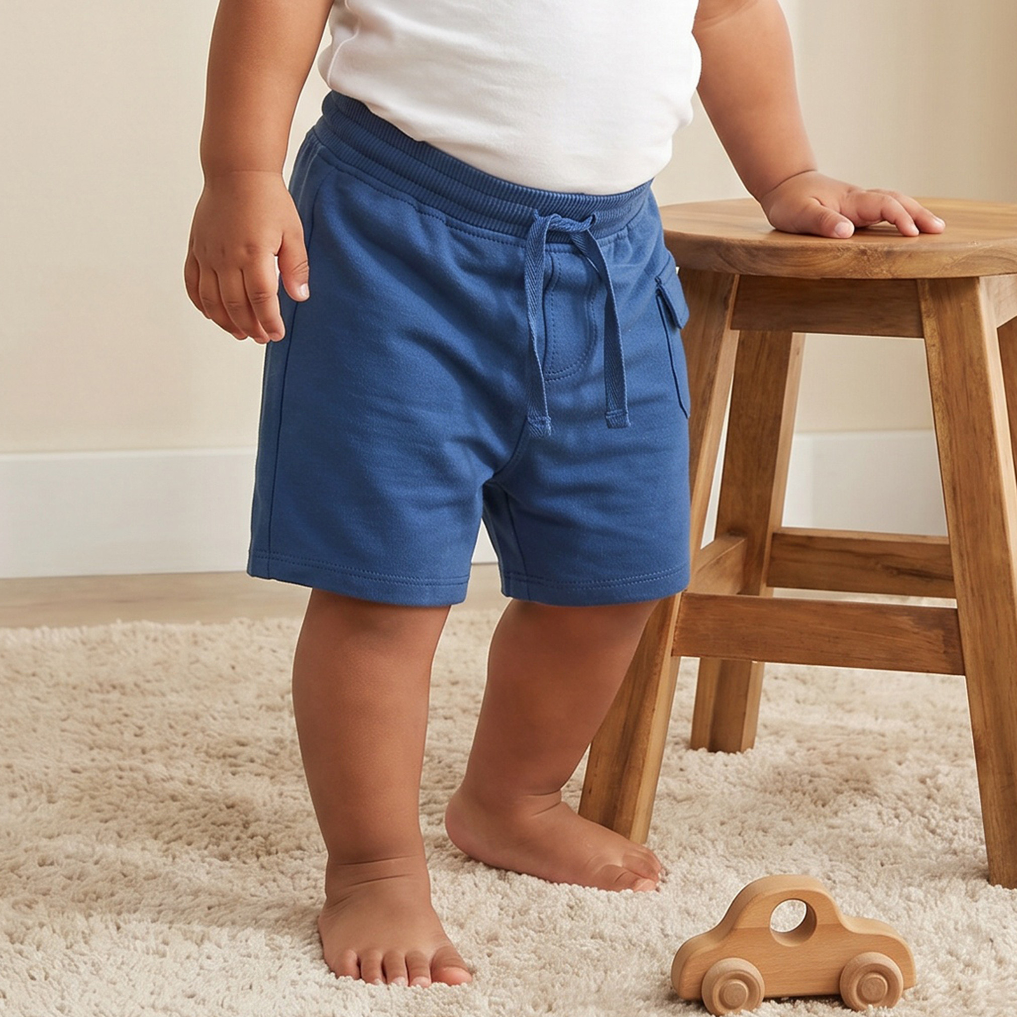 Juniors Knee Length Elasticated Waistband Shorts with Pockets-baby-boys-clothing-bottoms-shorts-image-1