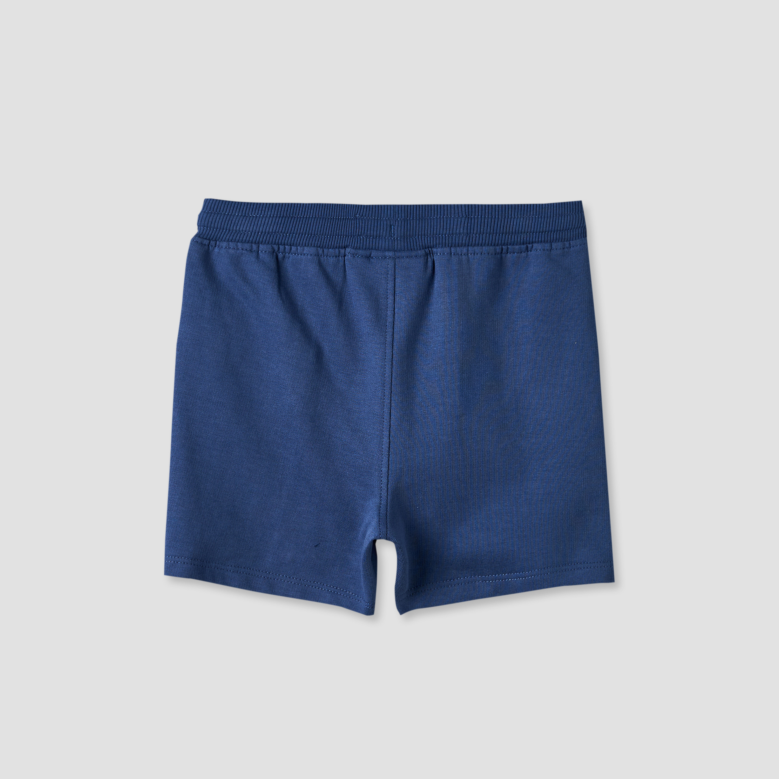 طقم شورت بطول الركبة بخصر برباط وطبعات مركبات من قطعتين من جونيورز-baby-boys-clothing-bottoms-shorts-image-3