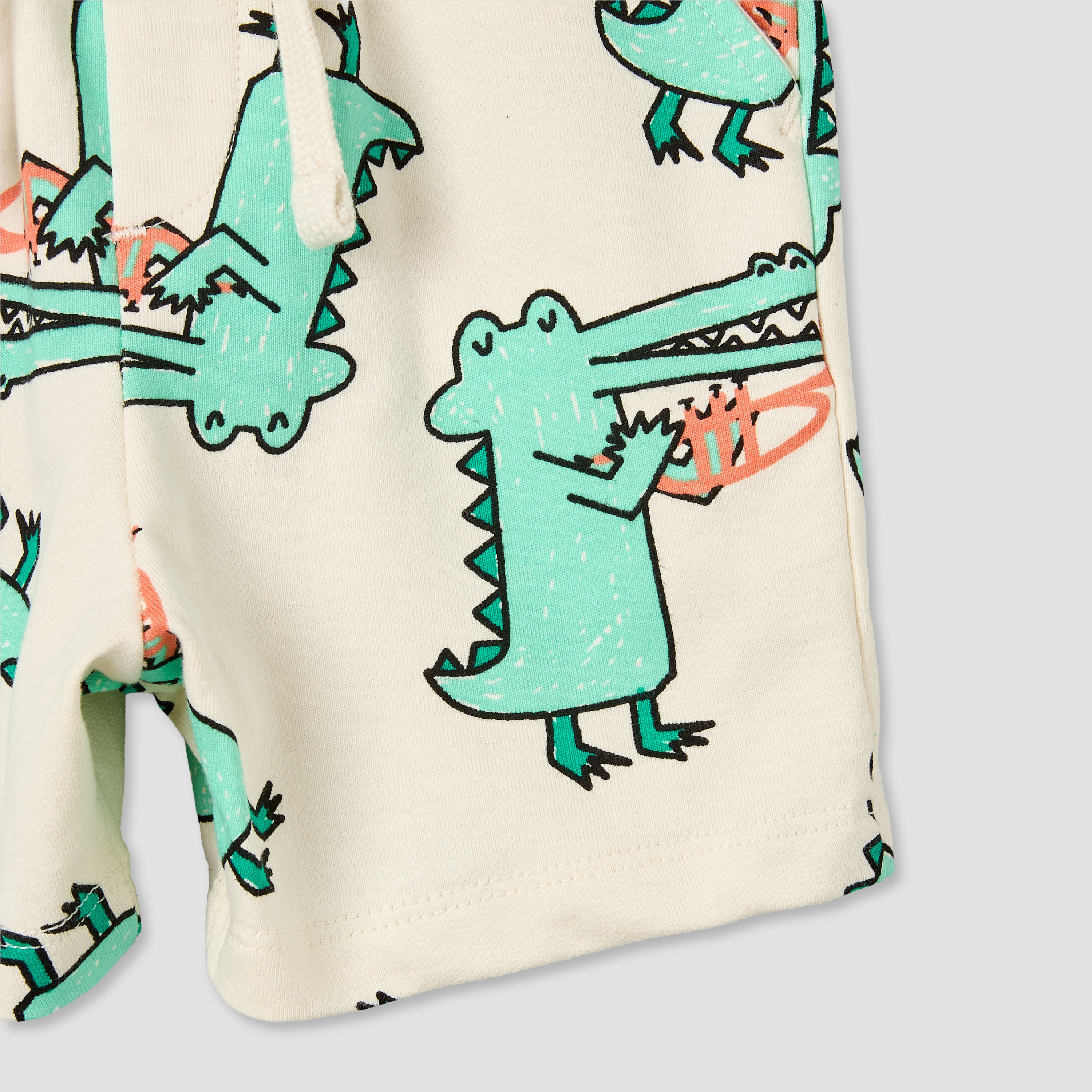 شورت بطول الركبة وحزام خصر مطاطي وطبعات تمساح من جونيورز-baby-boys-clothing-bottoms-shorts-image-5
