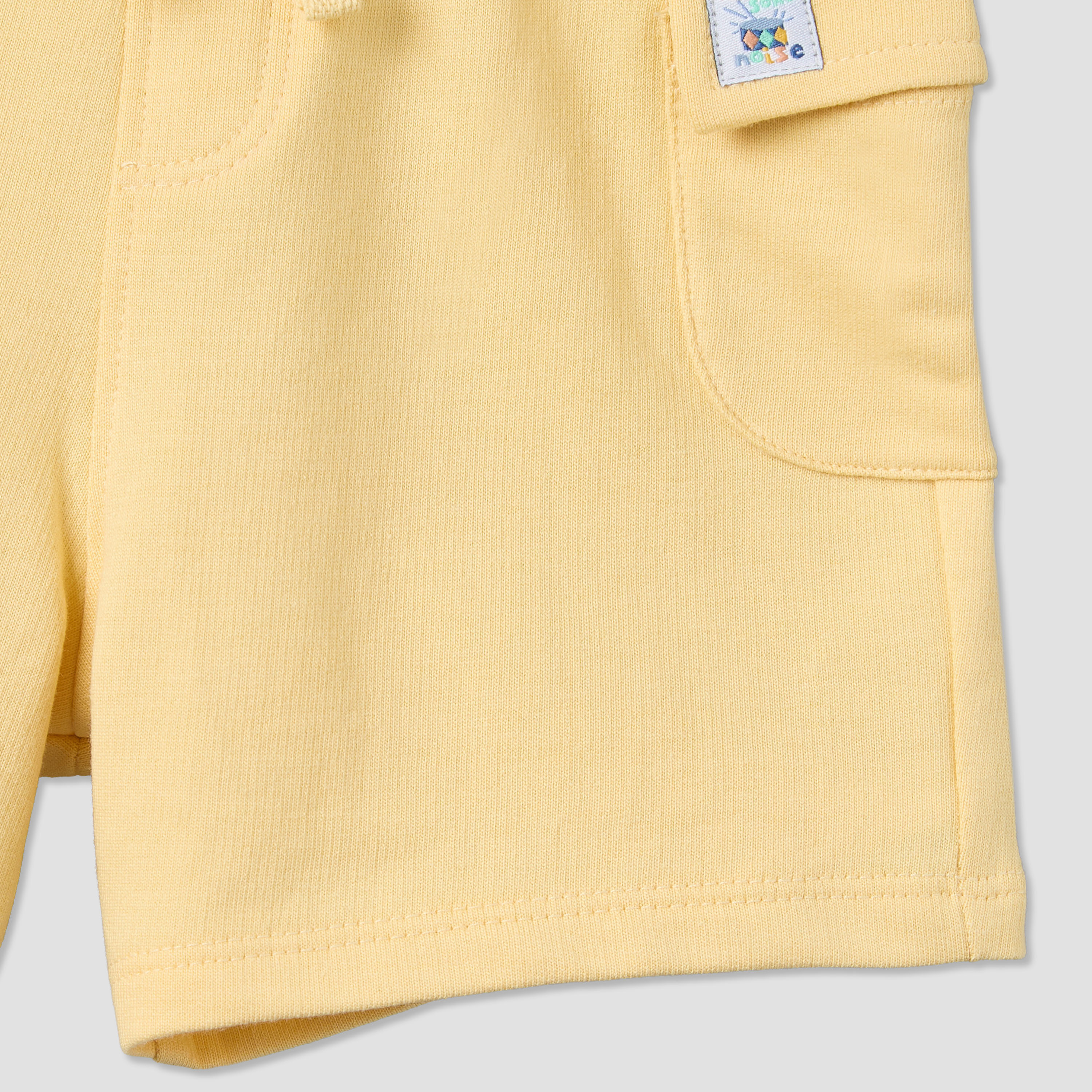 طقم من 2 - شورت طول الركبة برباط خصر وجيوب طي من جونيورز-baby-boys-clothing-bottoms-shorts-image-7