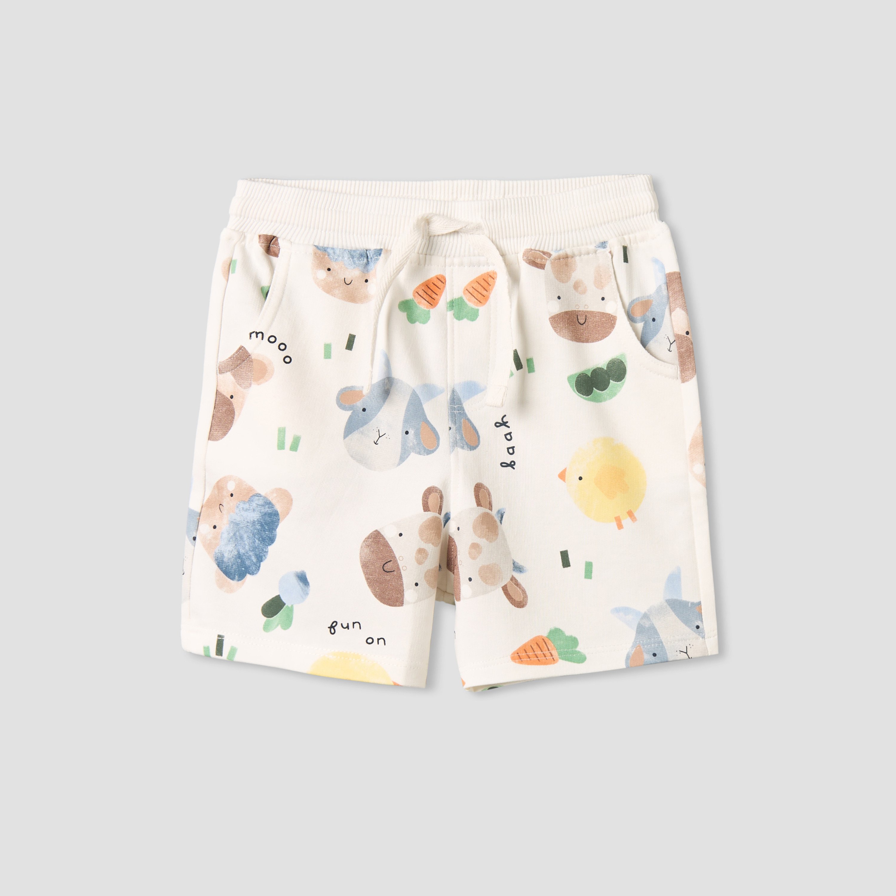 طقم شورت بطول الركبة برباط خصر وطبعات مزرعة من جونيورز - قطعتين-baby-boys-clothing-bottoms-shorts-image-2