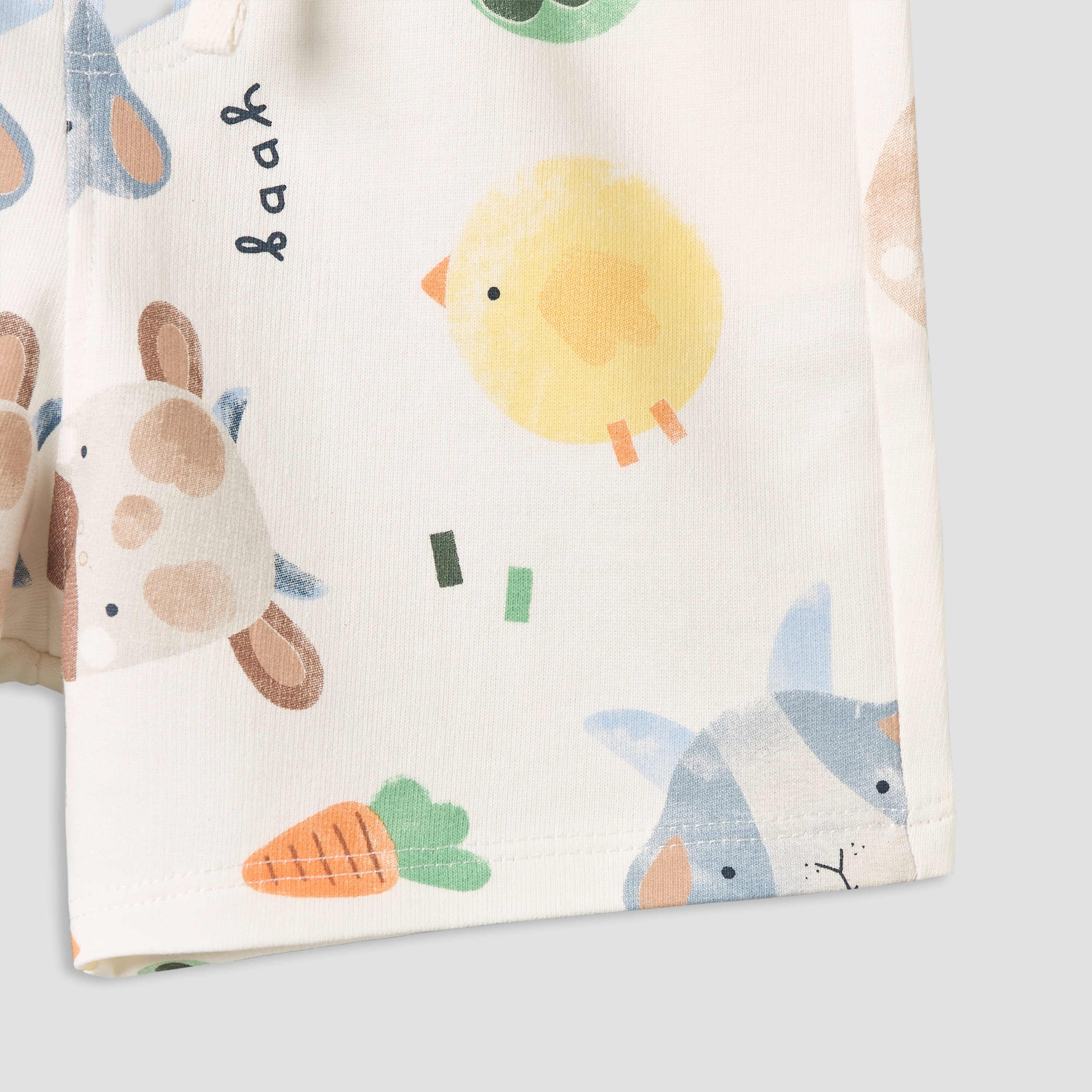 طقم شورت بطول الركبة برباط خصر وطبعات مزرعة من جونيورز - قطعتين-baby-boys-clothing-bottoms-shorts-image-7