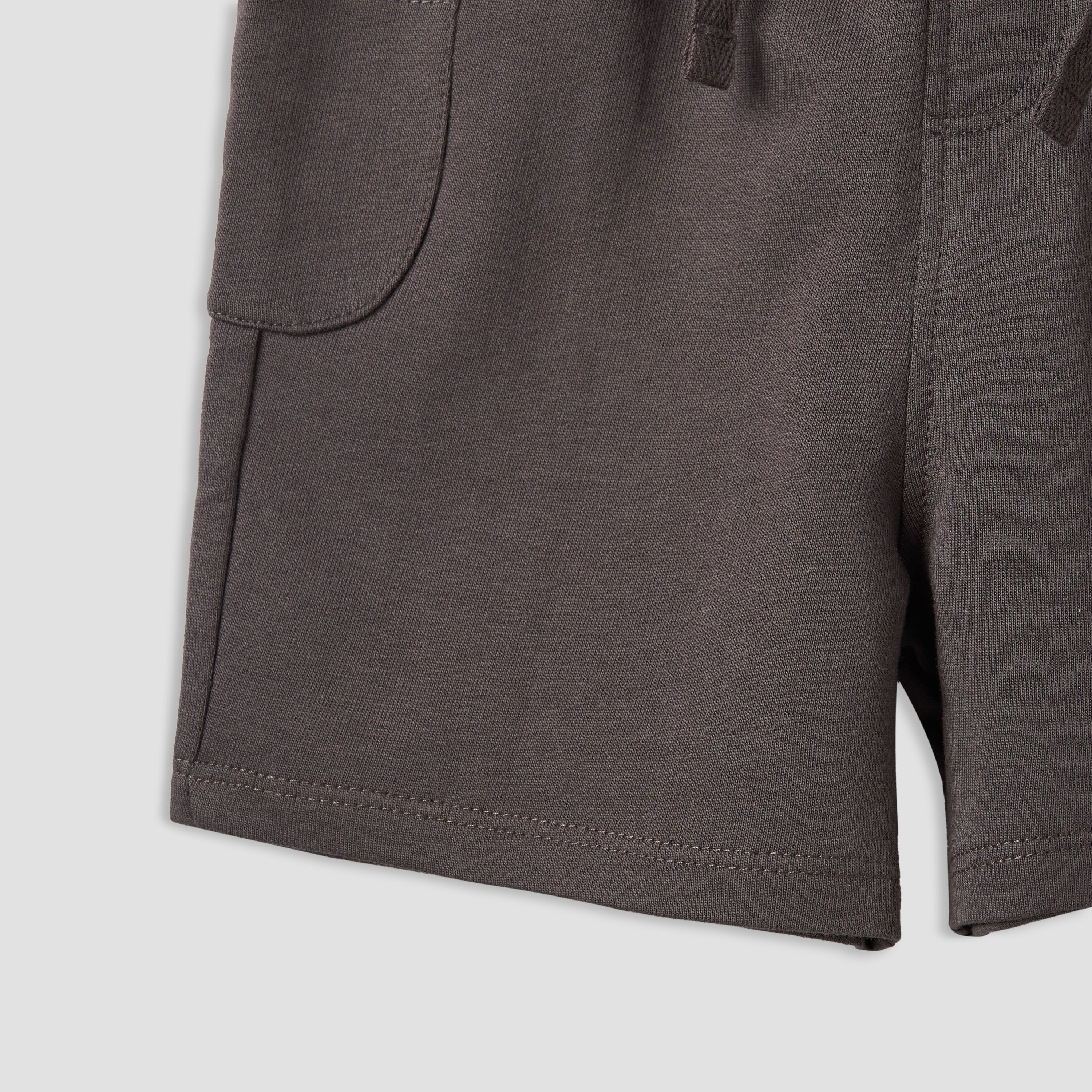 طقم شورت بطول الركبة برباط خصر وطبعات مزرعة من جونيورز - قطعتين-baby-boys-clothing-bottoms-shorts-image-9