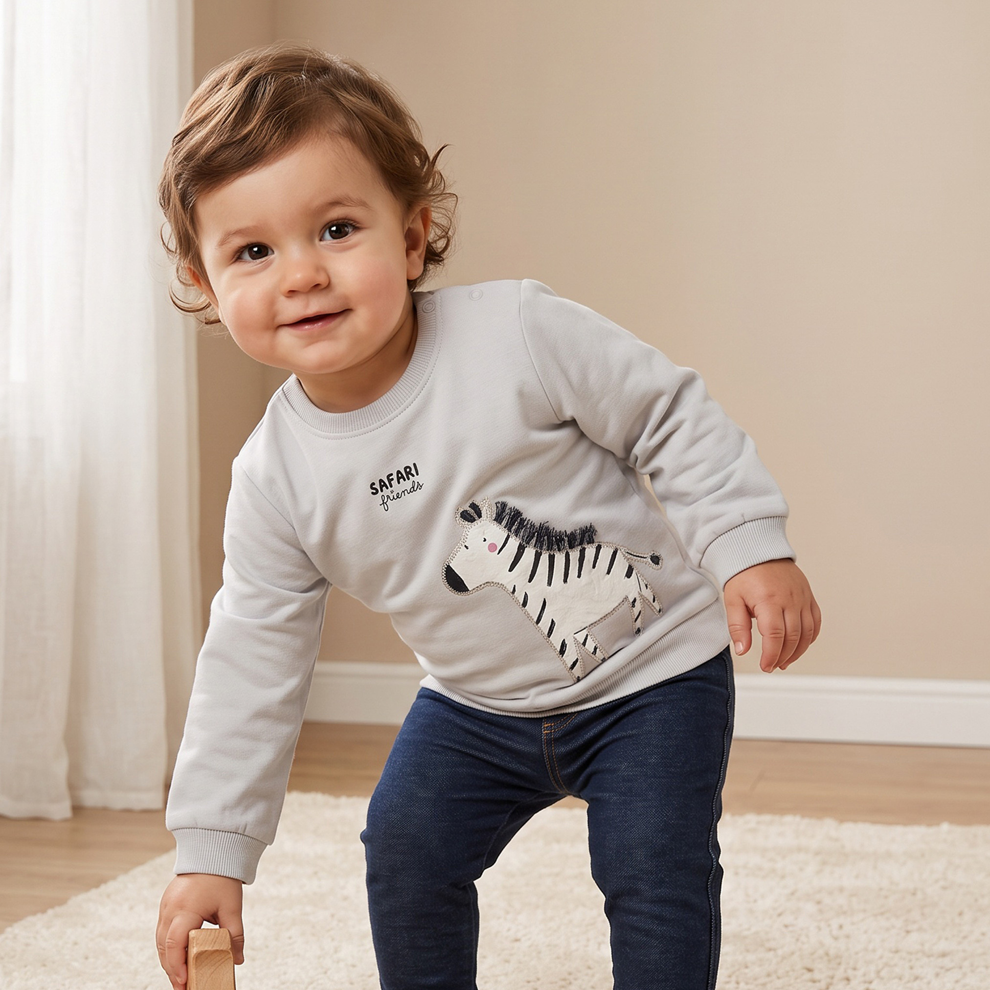 Juniors Zebra Applique Sweatshirt with Long Sleeves-baby-boys-clothing-winterwear-sweatshirts-image-1