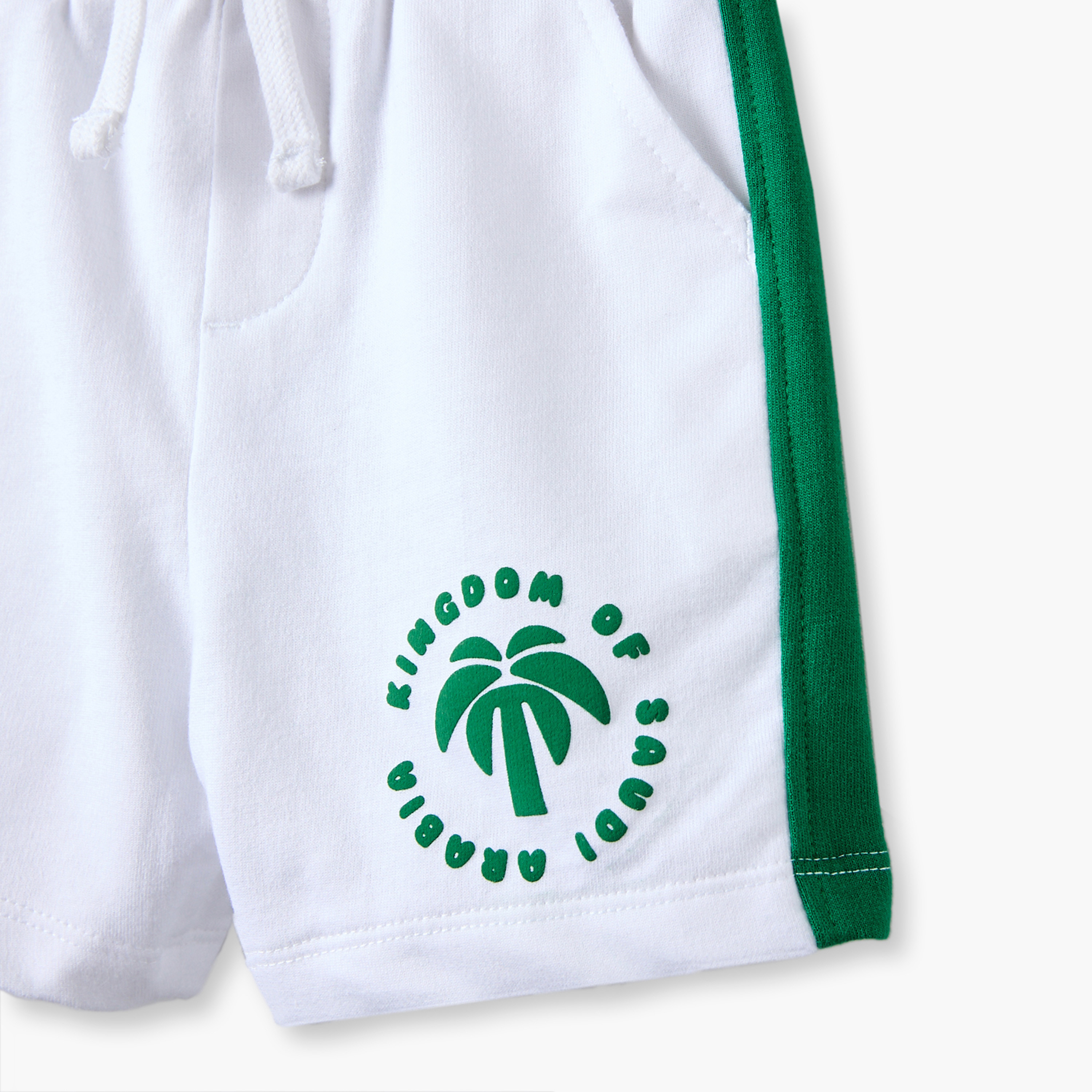 طقم تيشيرت بياقة ضيقة وأكمام قصيرة وشورت بطبعات من جونيورز-baby-boys-clothing-setsandcoords-image-9