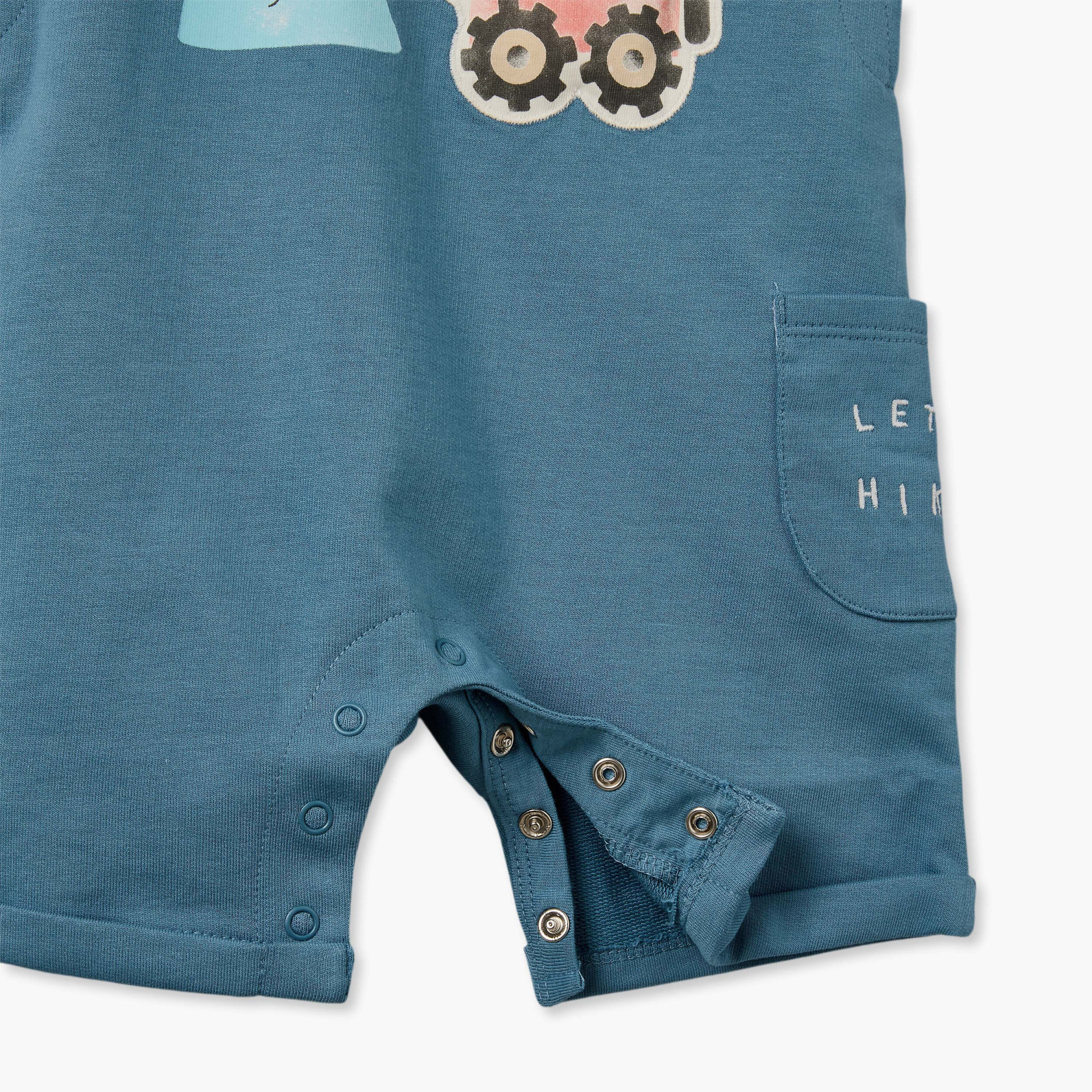 طقم تيشيرت بأكمام قصيرة بياقة مستديرة ودنغري بطبعات ديناصورات من جونيورز-baby-boys-clothing-setsandcoords-image-8