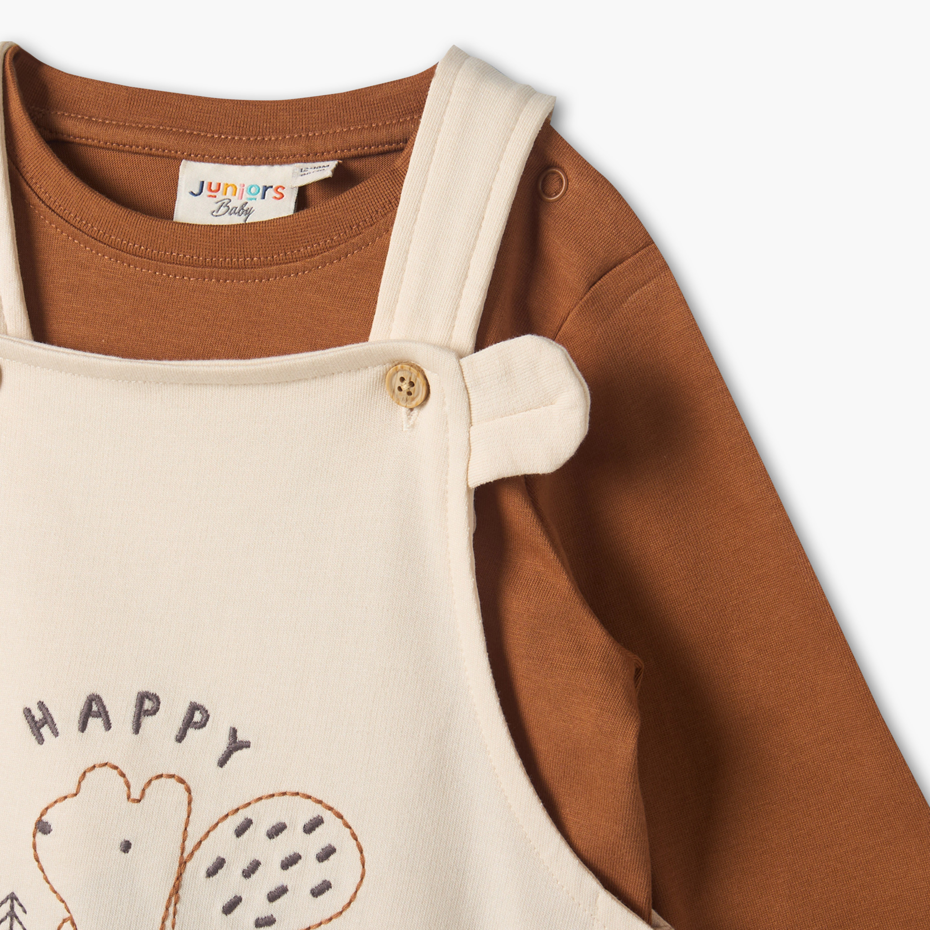 طقم تيشيرت بياقة ضيقة وأكمام طويلة ودنغري بطبعات من جونيورز-baby-boys-clothing-setsandcoords-image-7