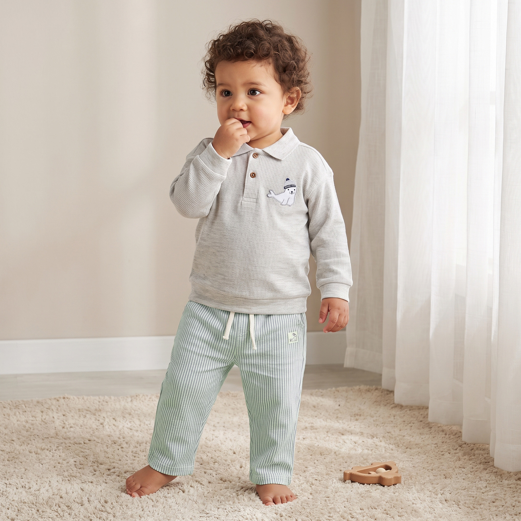 Juniors Collared Long Sleeves Sweatshirt and Pants Set with Seal Embroidery-baby-boys-clothing-setsandcoords-image-1