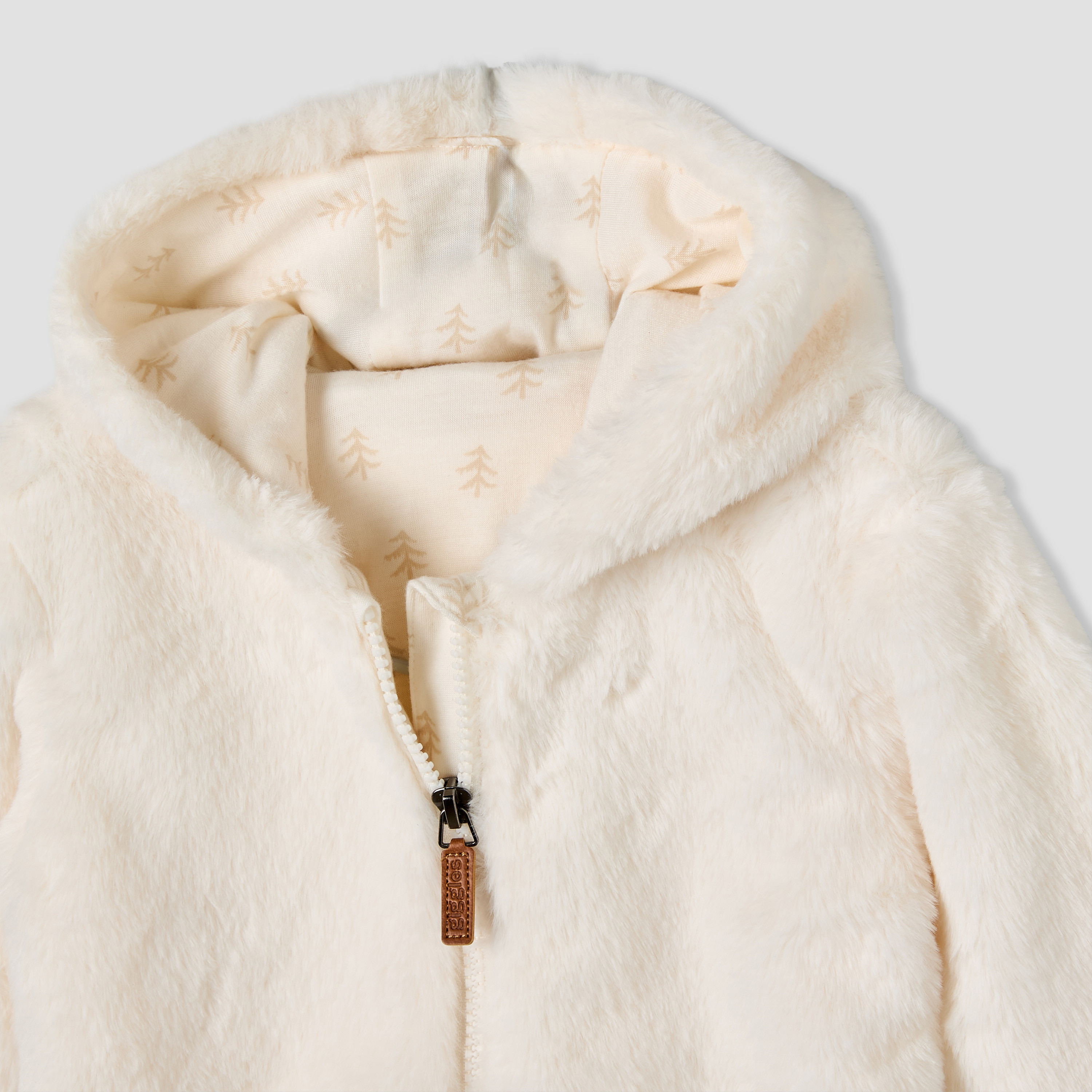 جاكيت فرو صناعي بقبعة من جيجلز-baby-boys-clothing-winterwear-jacketsandblazers-image-3