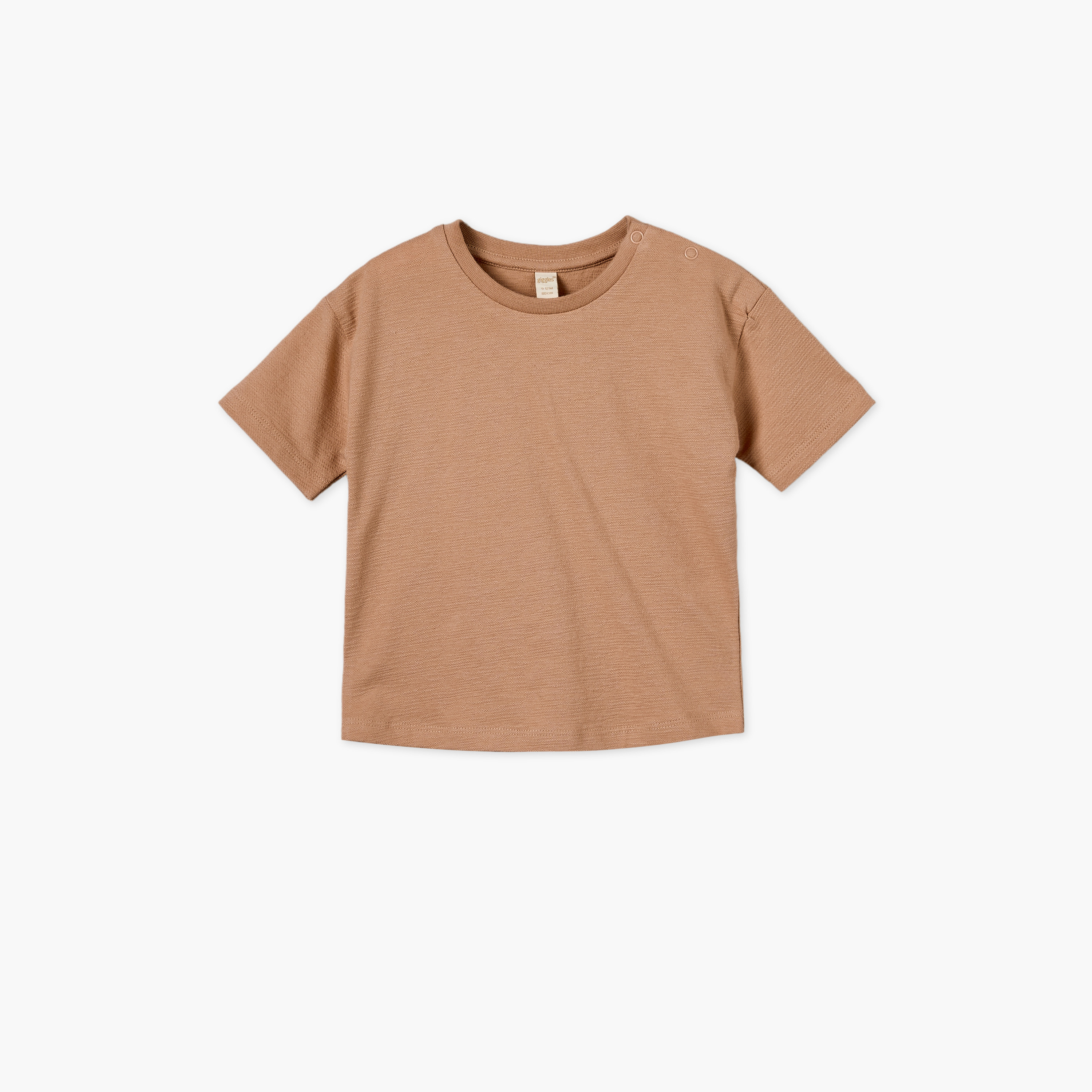 طقم دنغري مخطط وتيشيرت بأكمام قصيرة وياقة ضيقة من جيجلز-baby-boys-clothing-setsandcoords-image-5